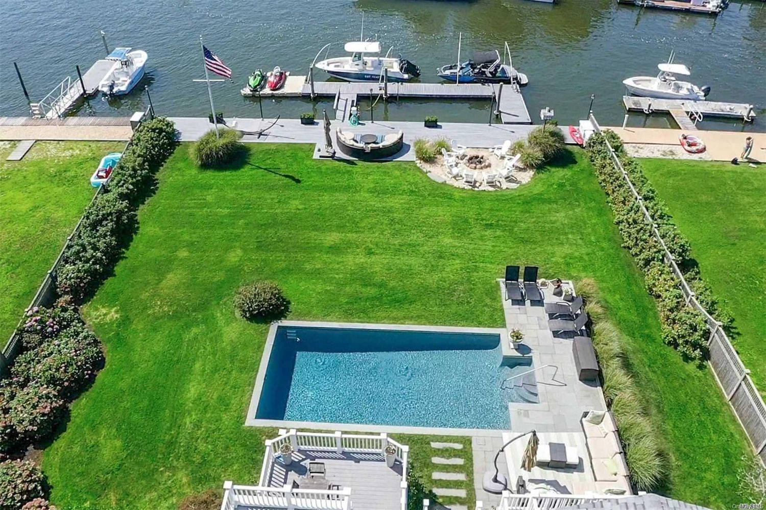 #43 photo, 20 PENNY LN, Hampton Bays , NY 11946