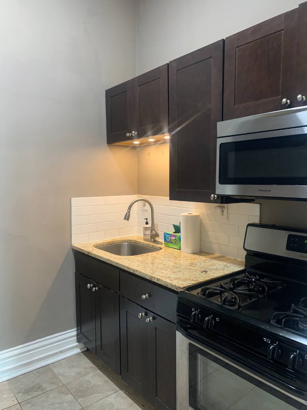 #4 photo, 21 Elk Street, #201, 纽约州 Albany , NY 12207