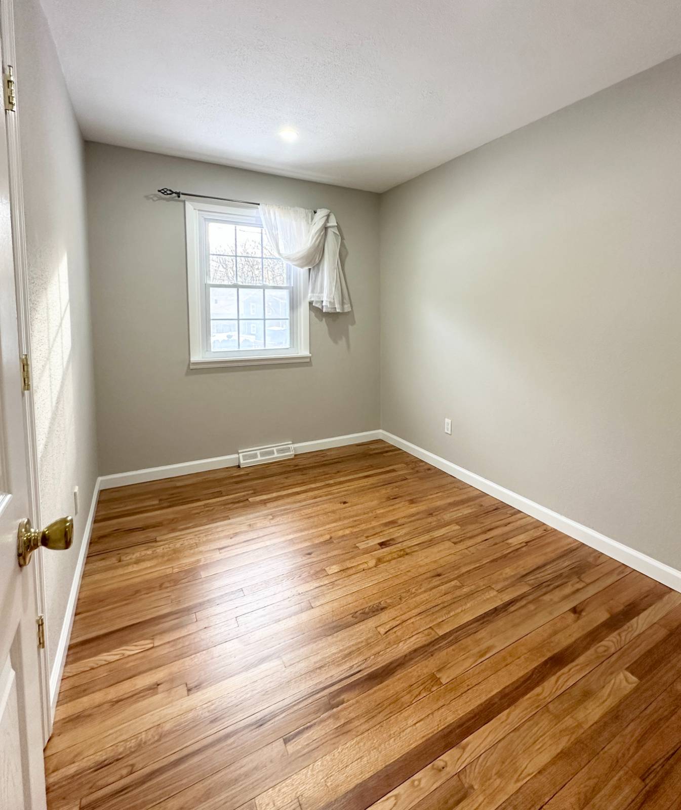 #16 photo, 76 Trottingham Ct., Saratoga Springs , NY 12866