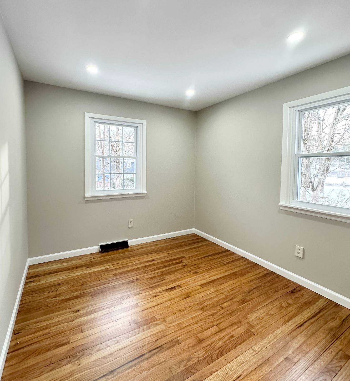 #18 photo, 76 Trottingham Ct., Saratoga Springs , NY 12866