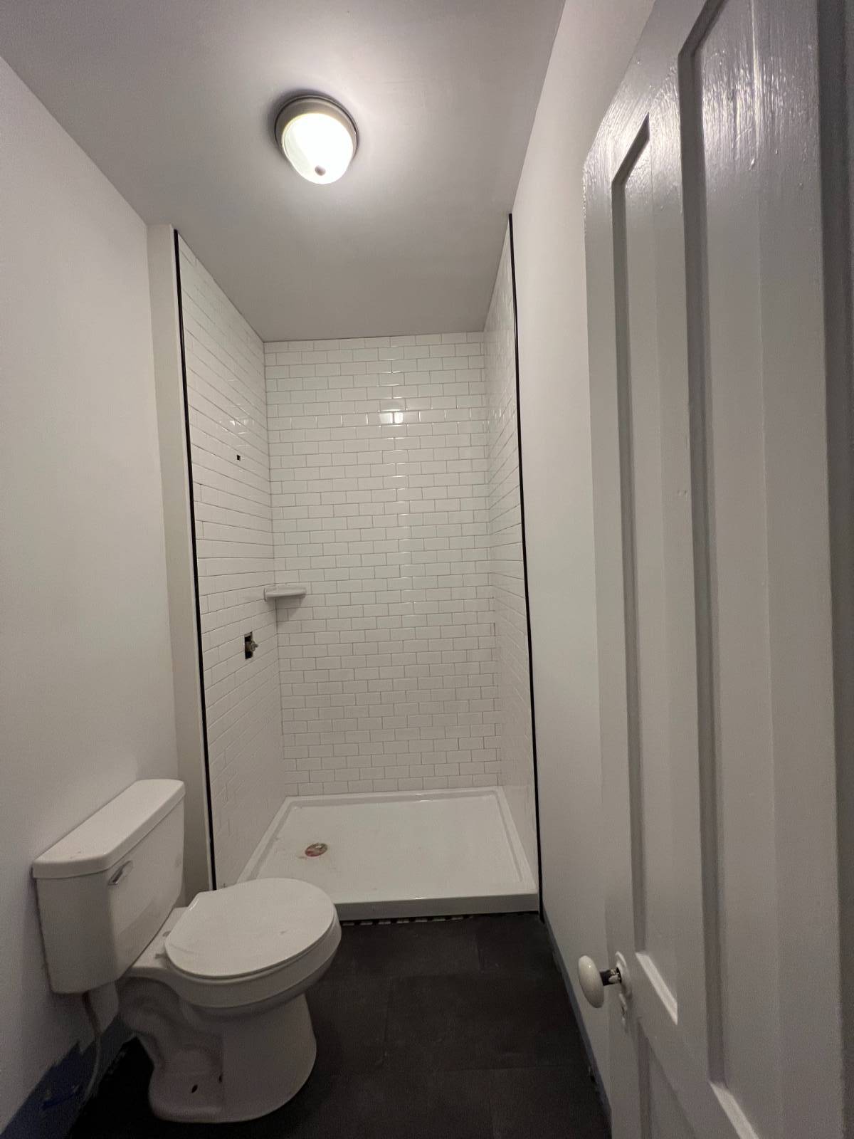 #3 photo, 124 Front Street, Schenectady , NY 12305