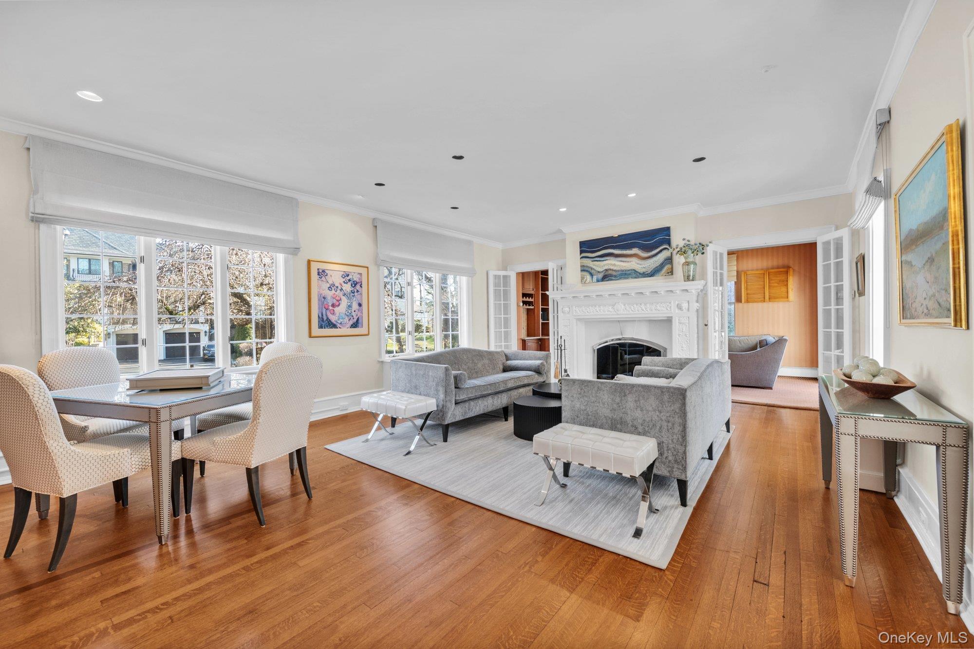 #4 photo, 10 Clover Drive, ناسو Great Neck , NY 11021