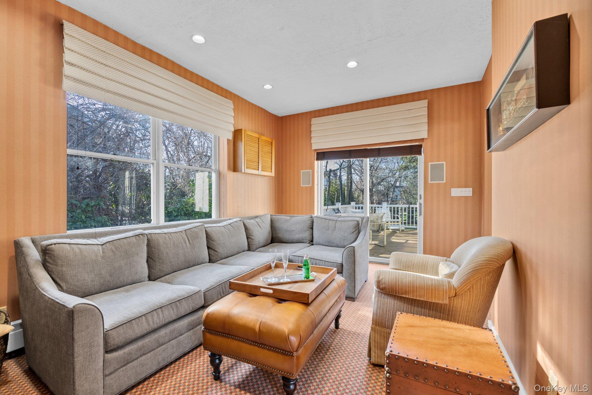 #5 photo, 10 Clover Drive, ناسو Great Neck , NY 11021