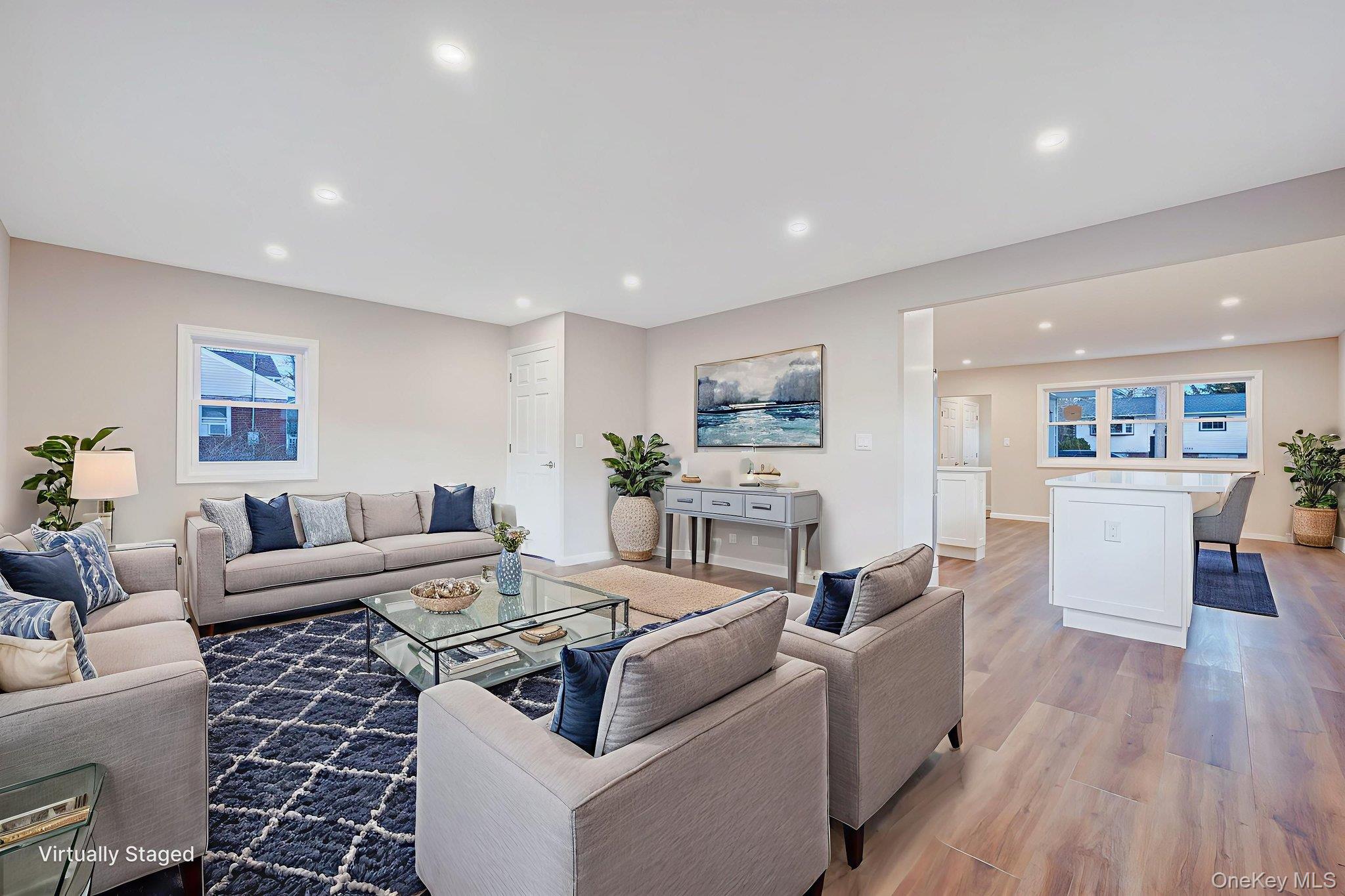 #11 photo, 1137 Nugent Avenue, Bay Shore , NY 11706