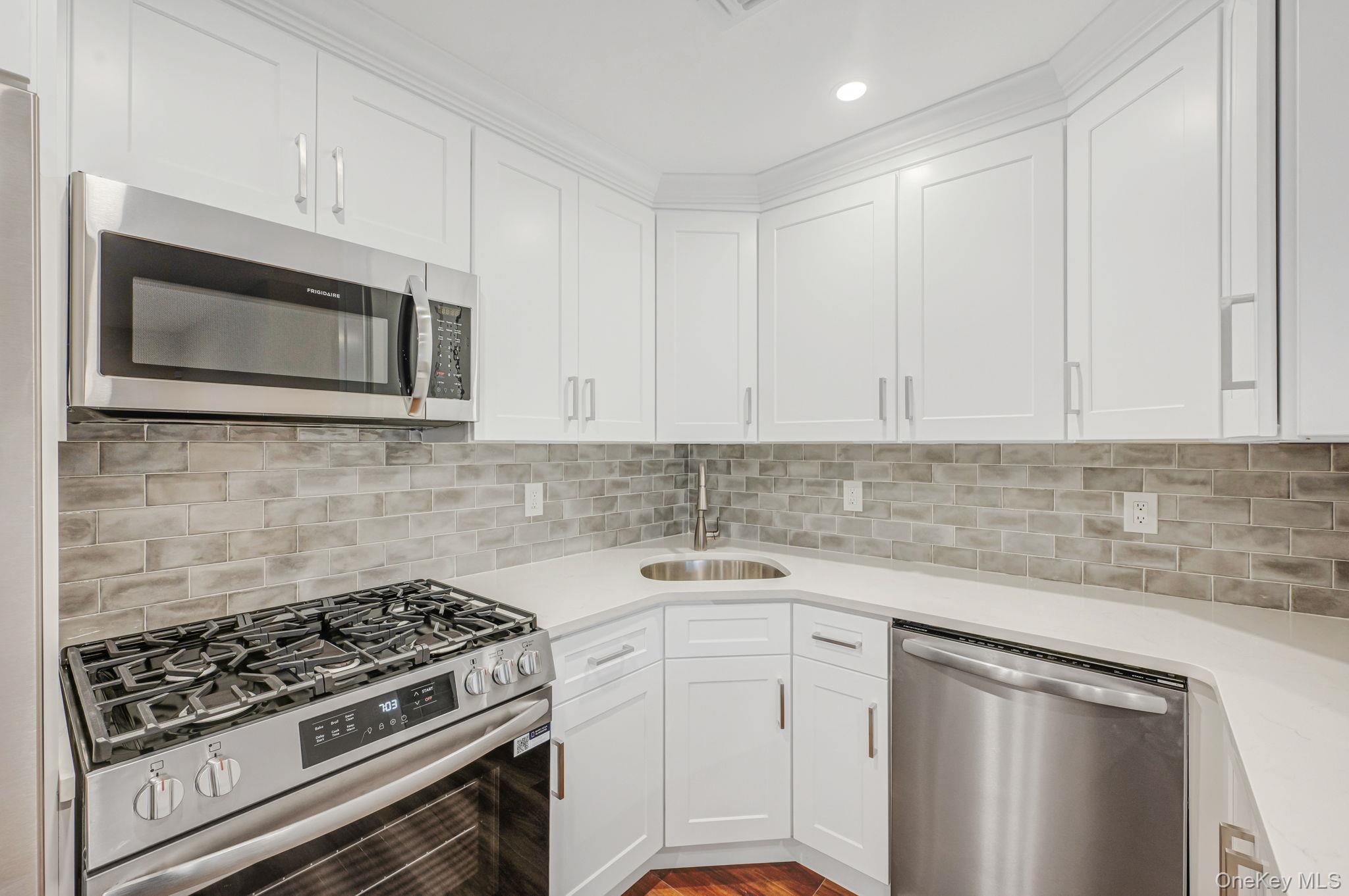 #9 photo, 1137 Nugent Avenue, Bay Shore , NY 11706