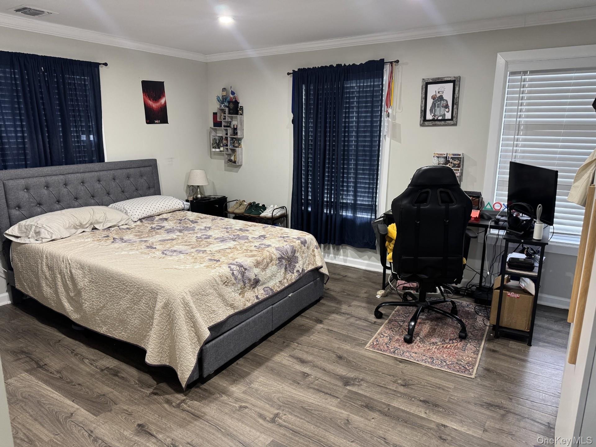 #11 photo, 41 Brightside Avenue, سوفولك Central Islip , NY 11722