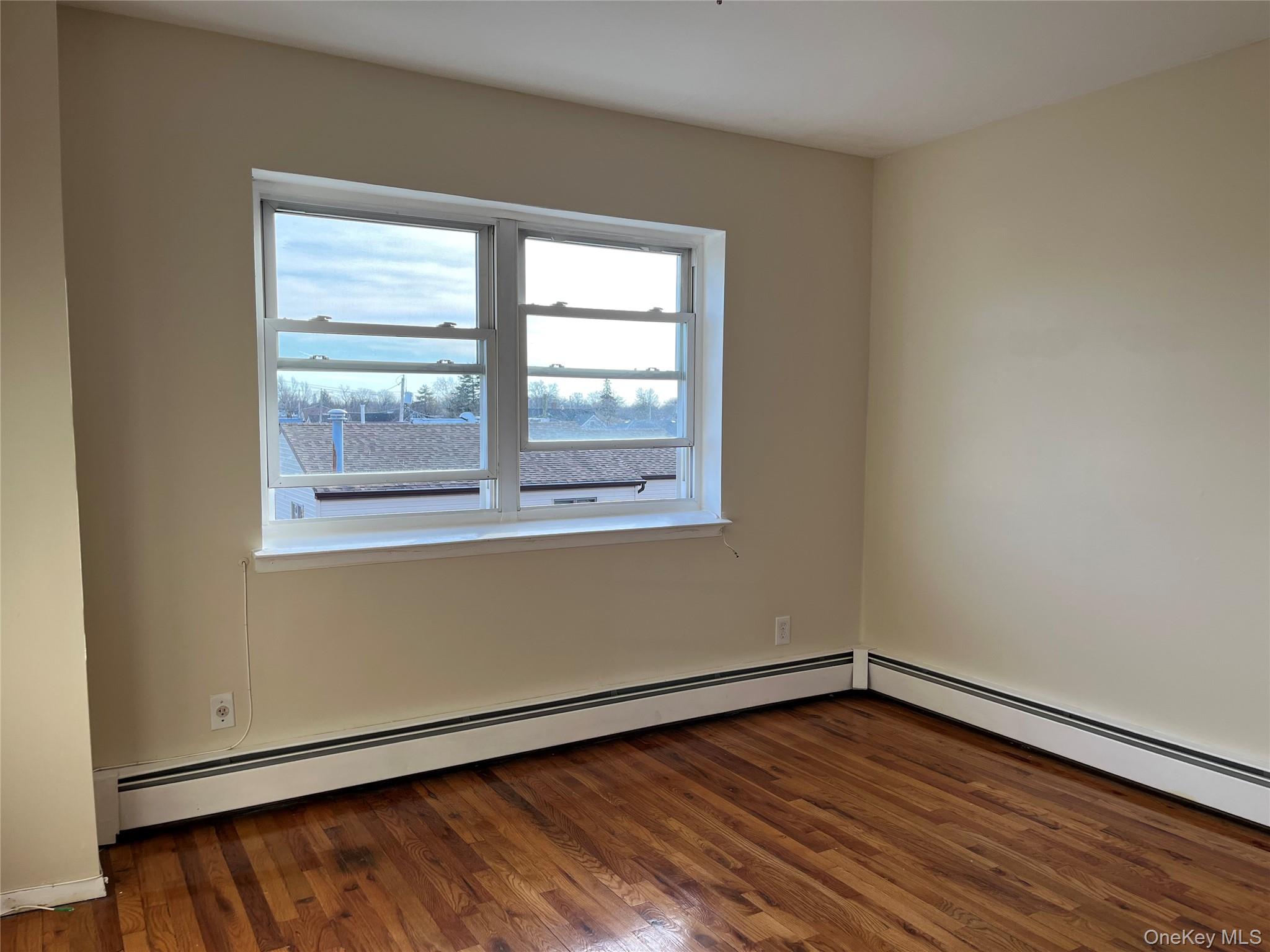 #7 photo, 410 Jericho Turnpike, ناسو New Hyde Park , NY 11040