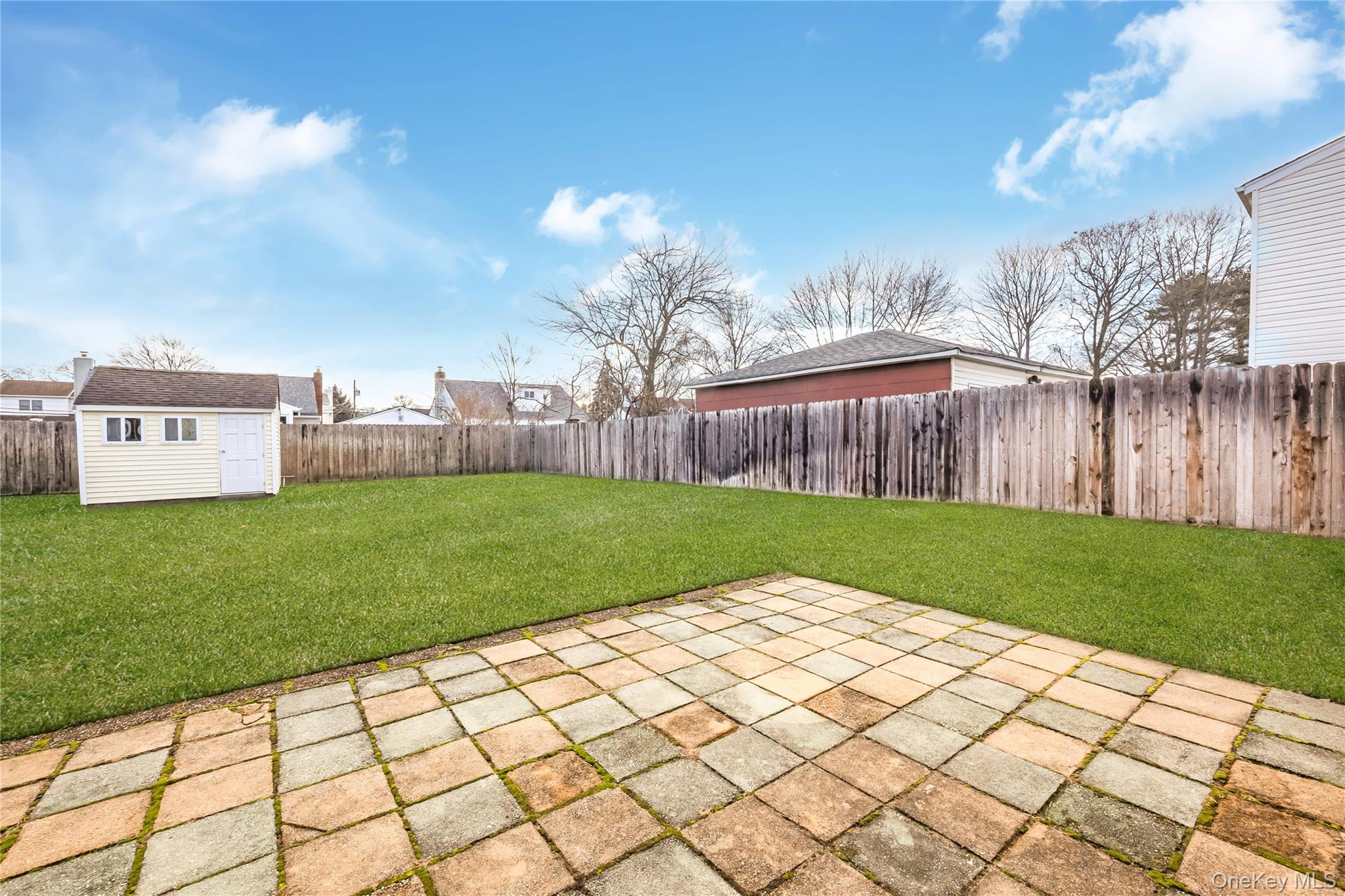 #8 photo, 83 Kane Place, North Babylon , NY 11703