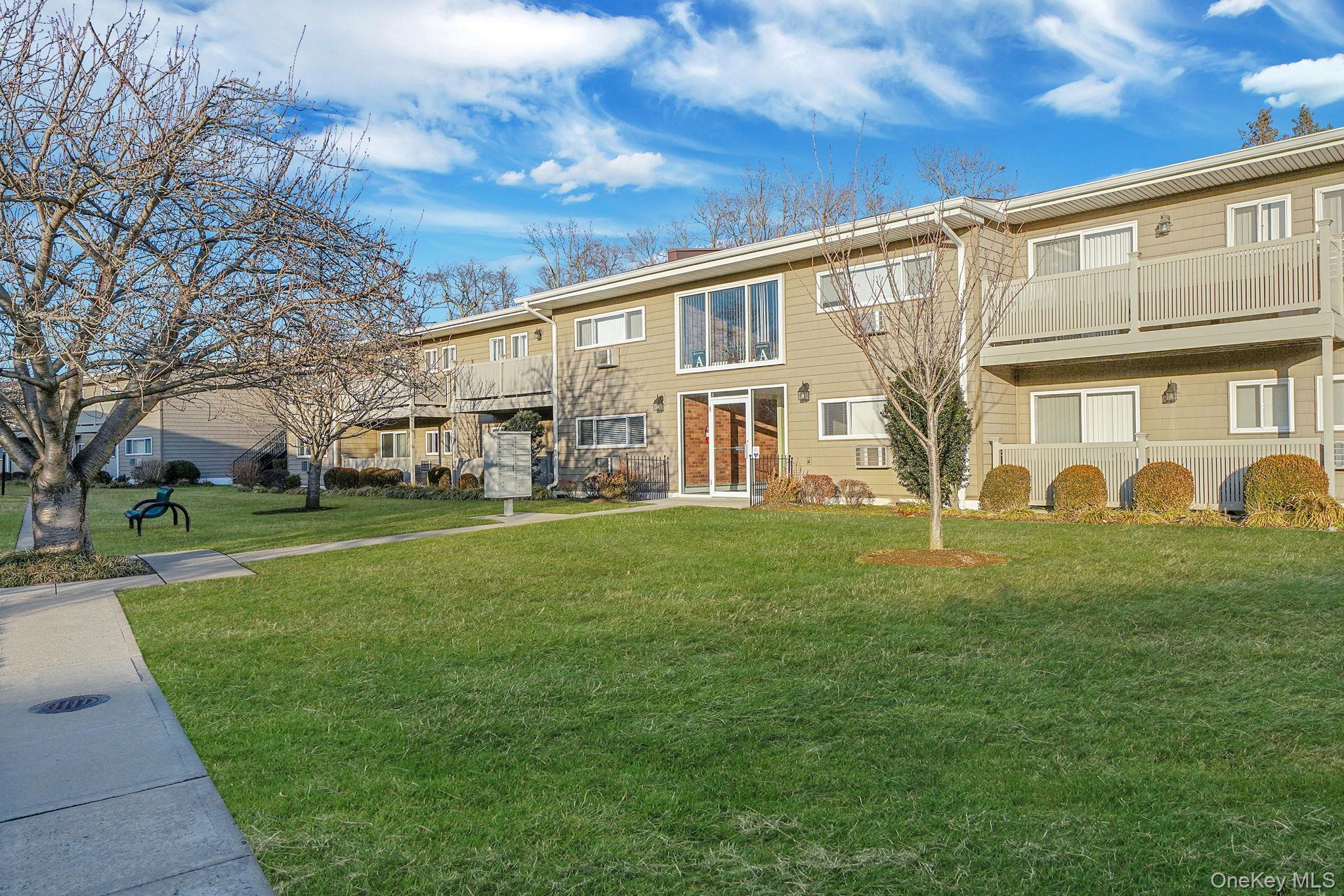 #3 photo, 365 Route 111, 东长岛 史密斯敦 Smithtown , NY 11787