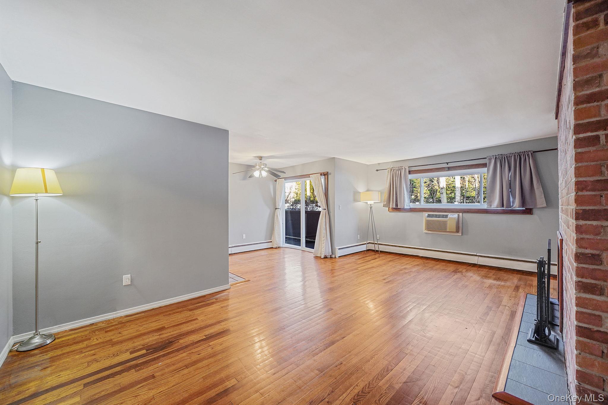 #6 photo, 365 Route 111, 东长岛 史密斯敦 Smithtown , NY 11787