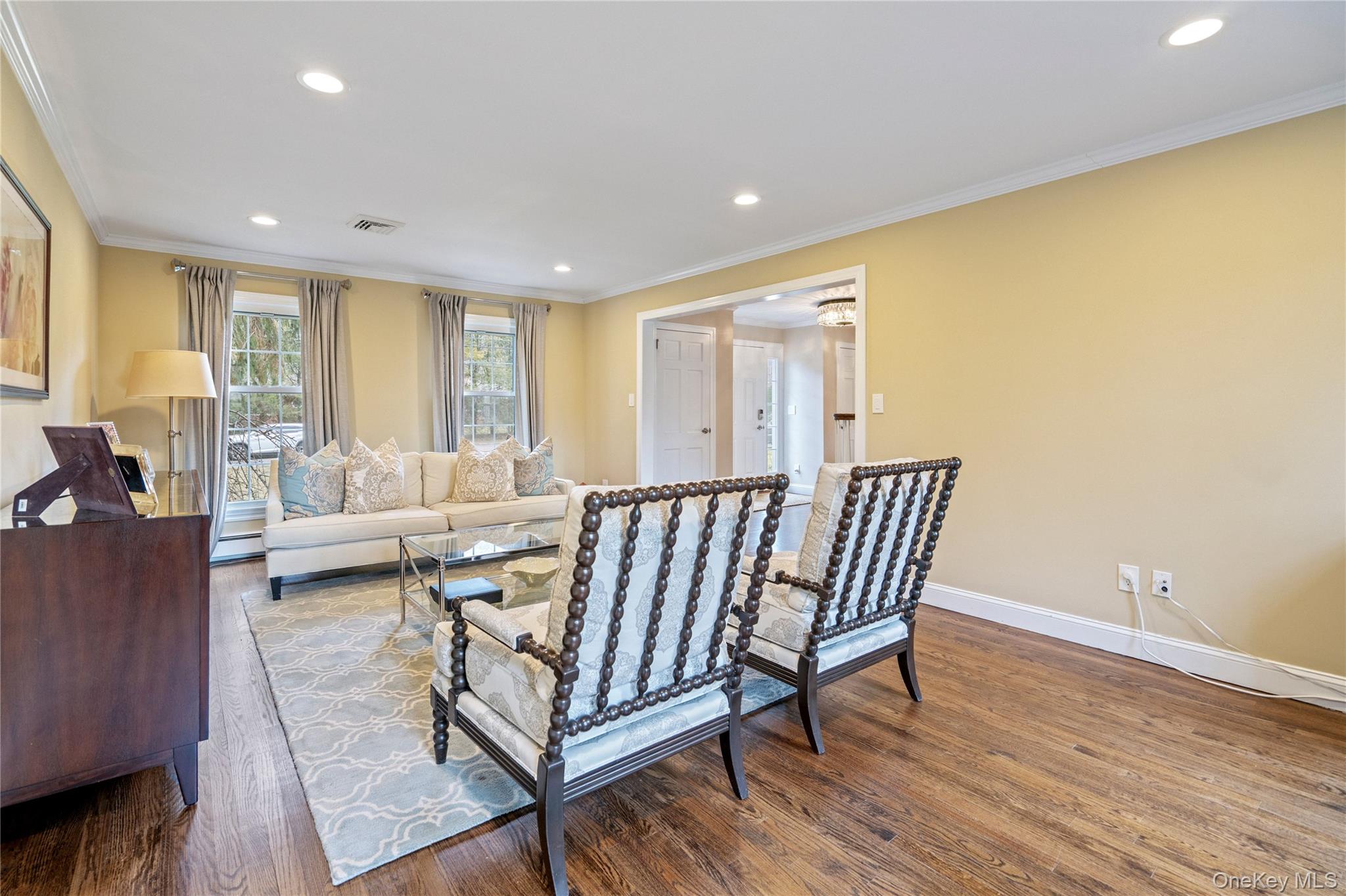 #7 photo, 172 Burtis Lane, ناسو Syosset , NY 11791