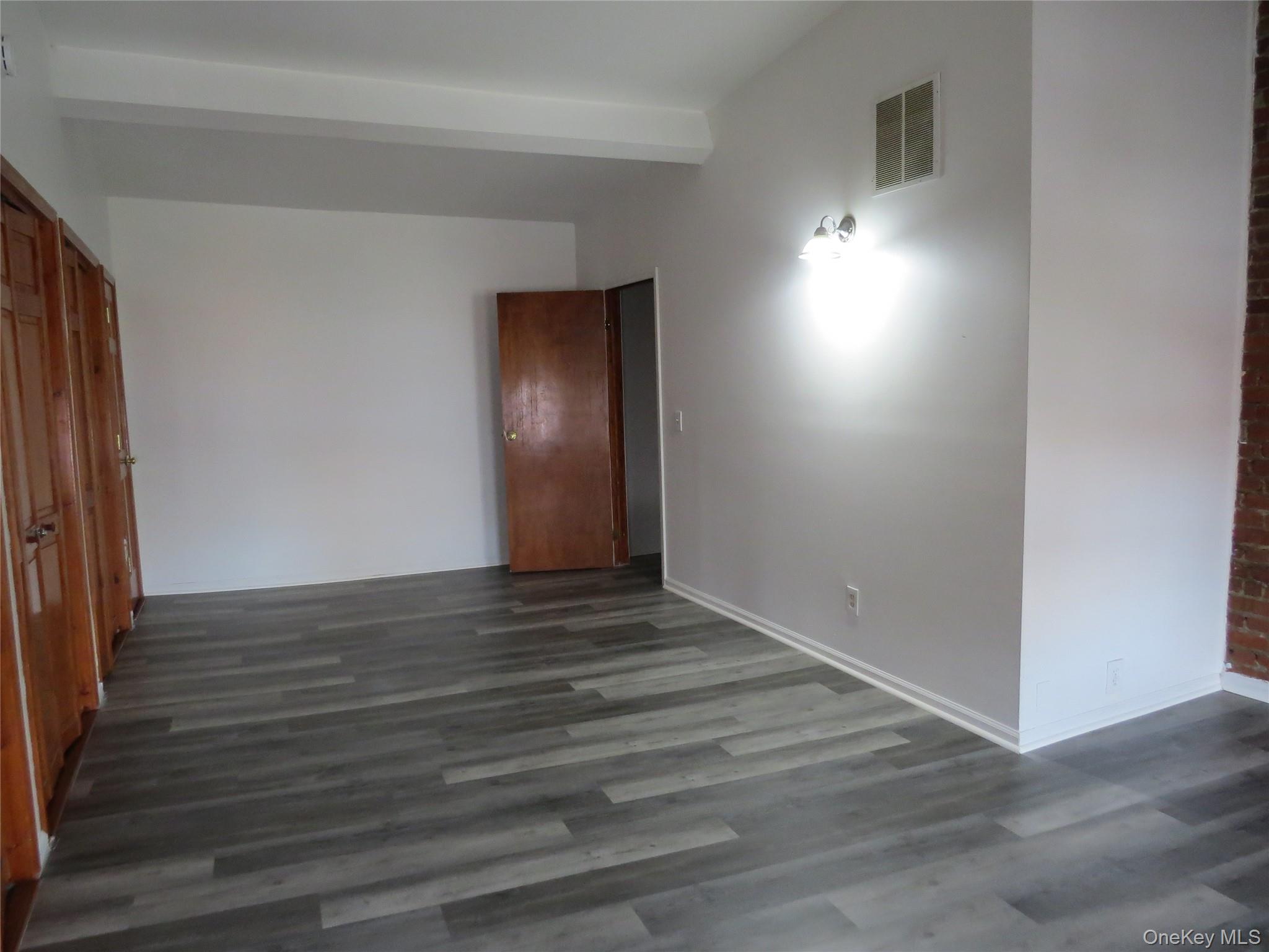 #10 photo, 2 E Main Street, Middletown , NY 10940