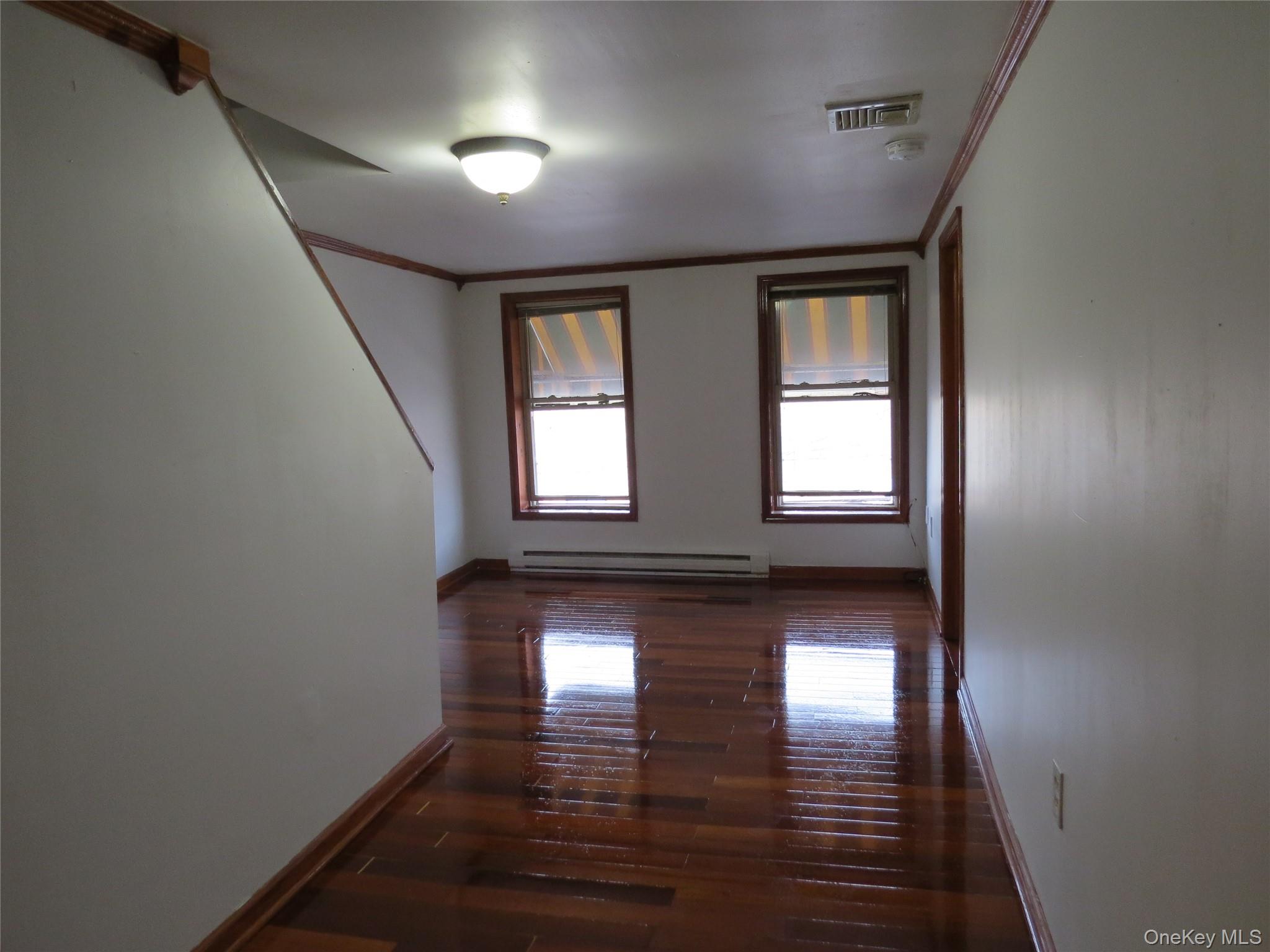 #4 photo, 2 E Main Street, Middletown , NY 10940