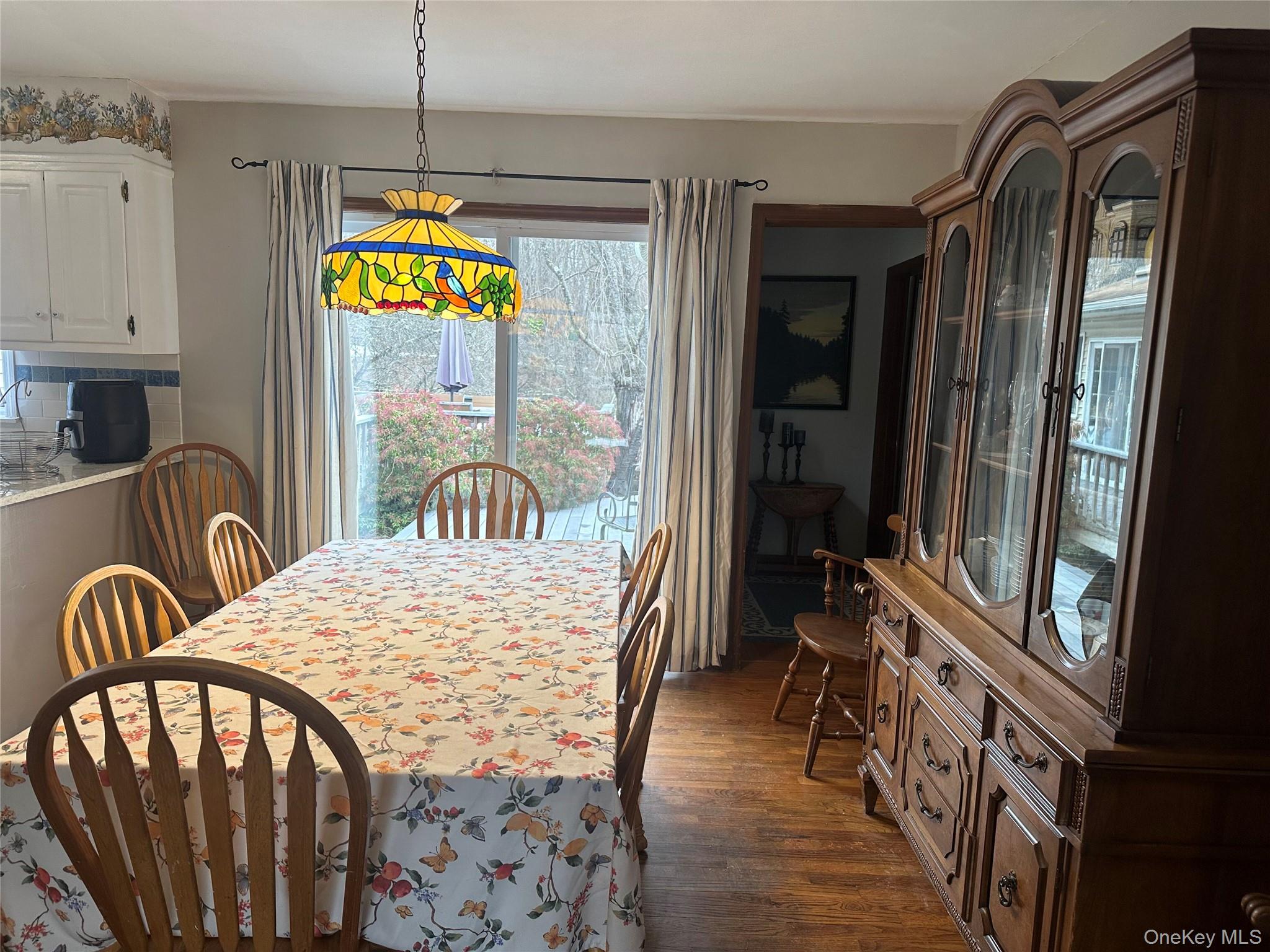 #7 photo, 32 Old Route 199, Red Hook , NY 12571