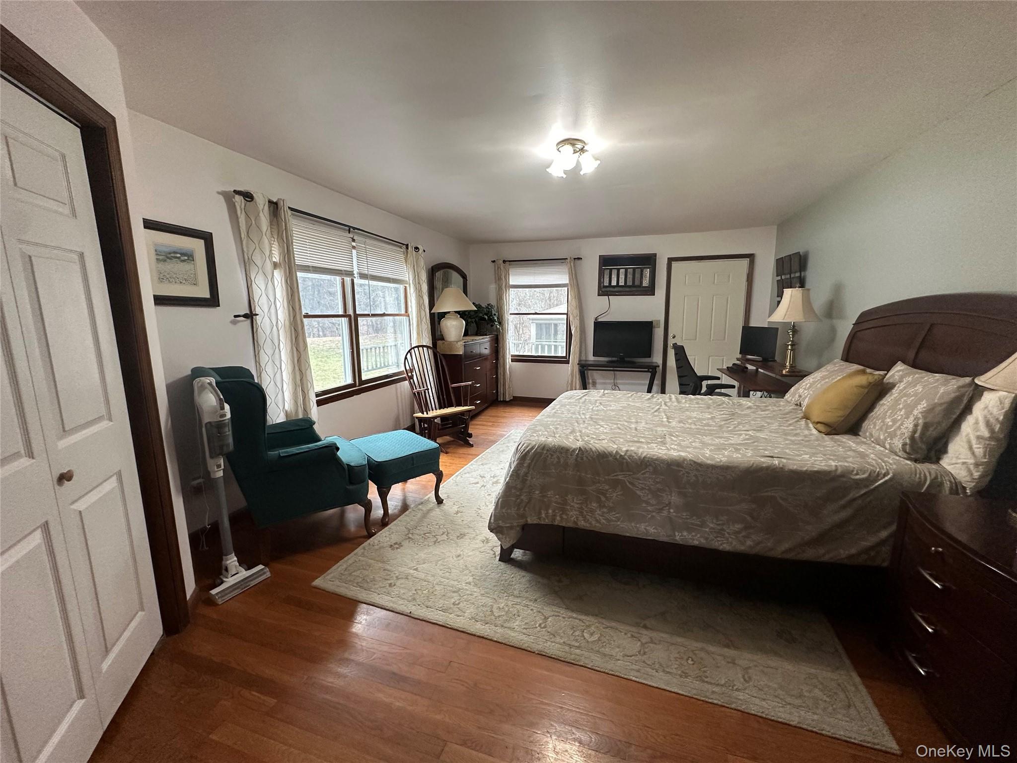 #9 photo, 32 Old Route 199, Red Hook , NY 12571