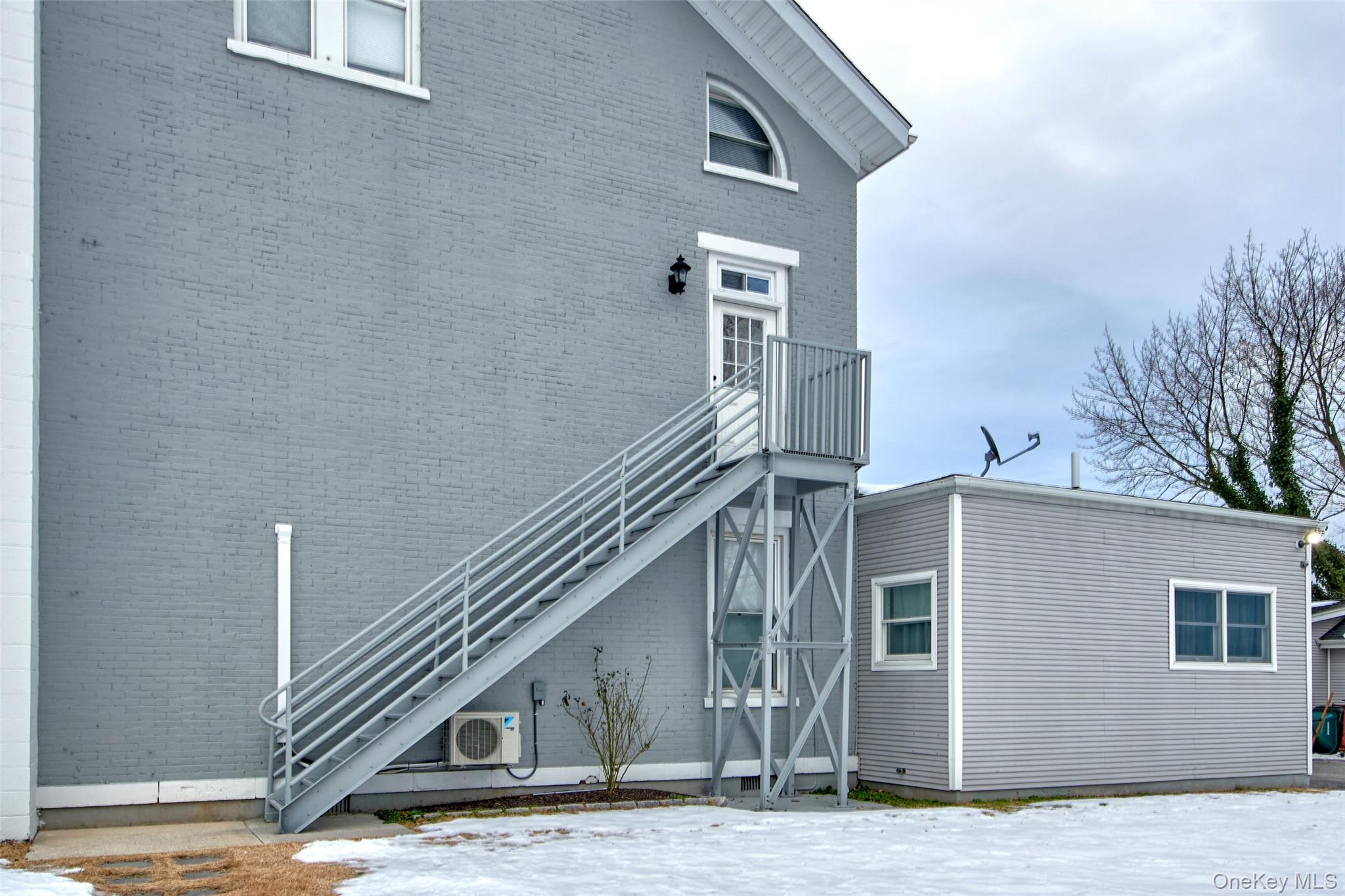 #8 photo, 97 Broadway, 纽约州 Verplanck , NY 13045