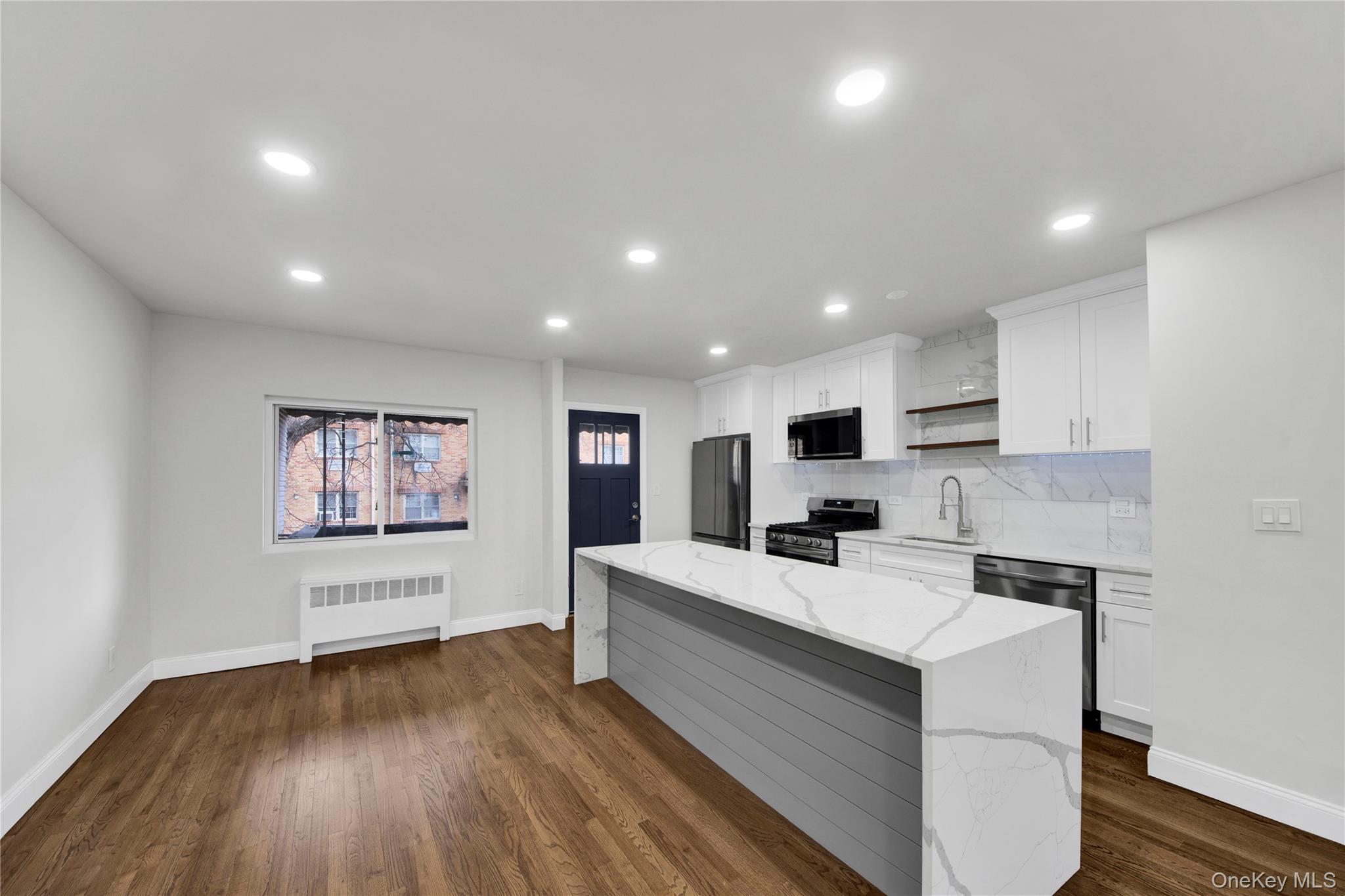 #5 photo, 2814 Bruner Avenue, برونكس Bronx , NY 10469