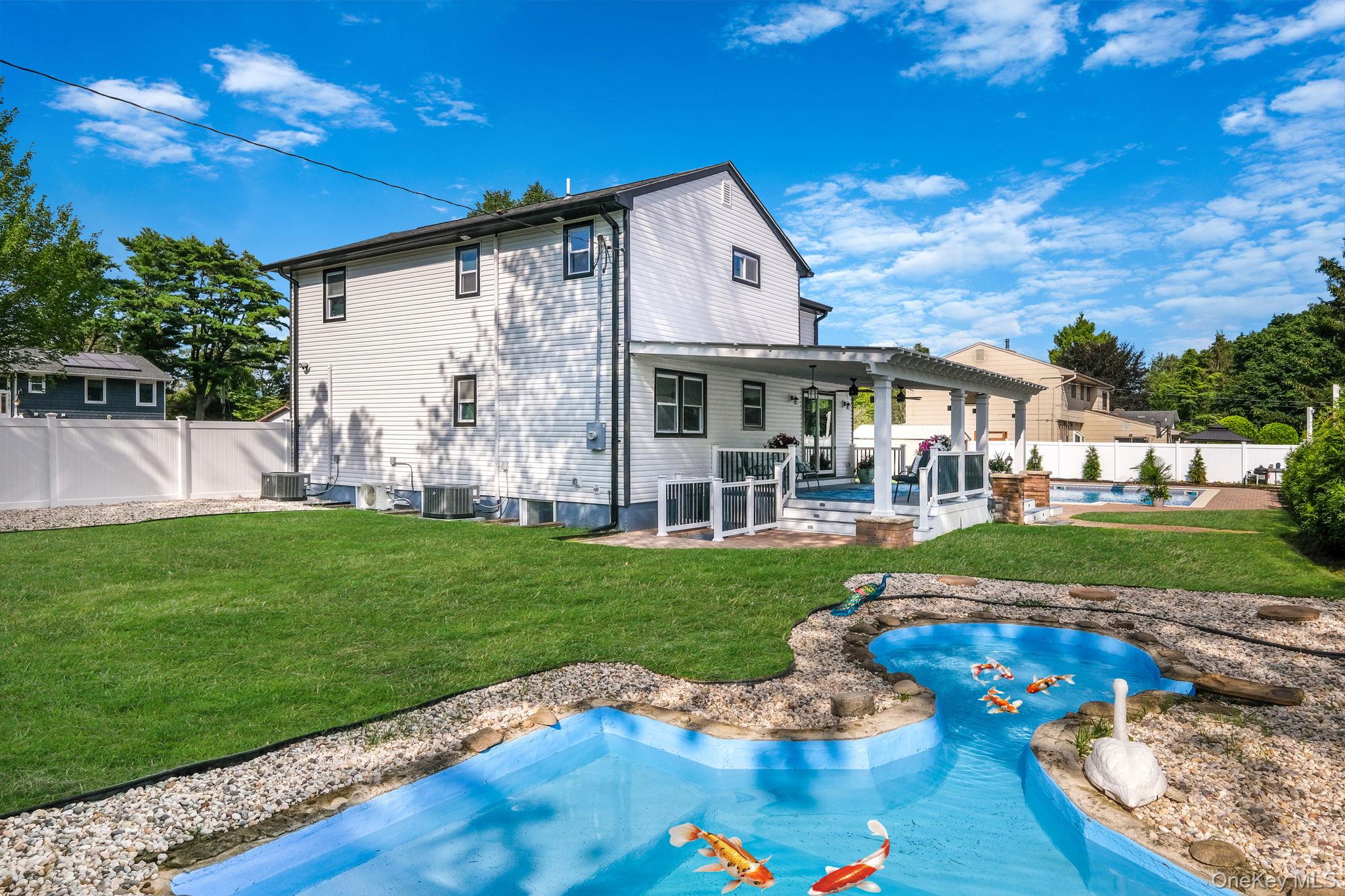 #5 photo, 2 Polo Street, سوفولك Dix Hills , NY 11746