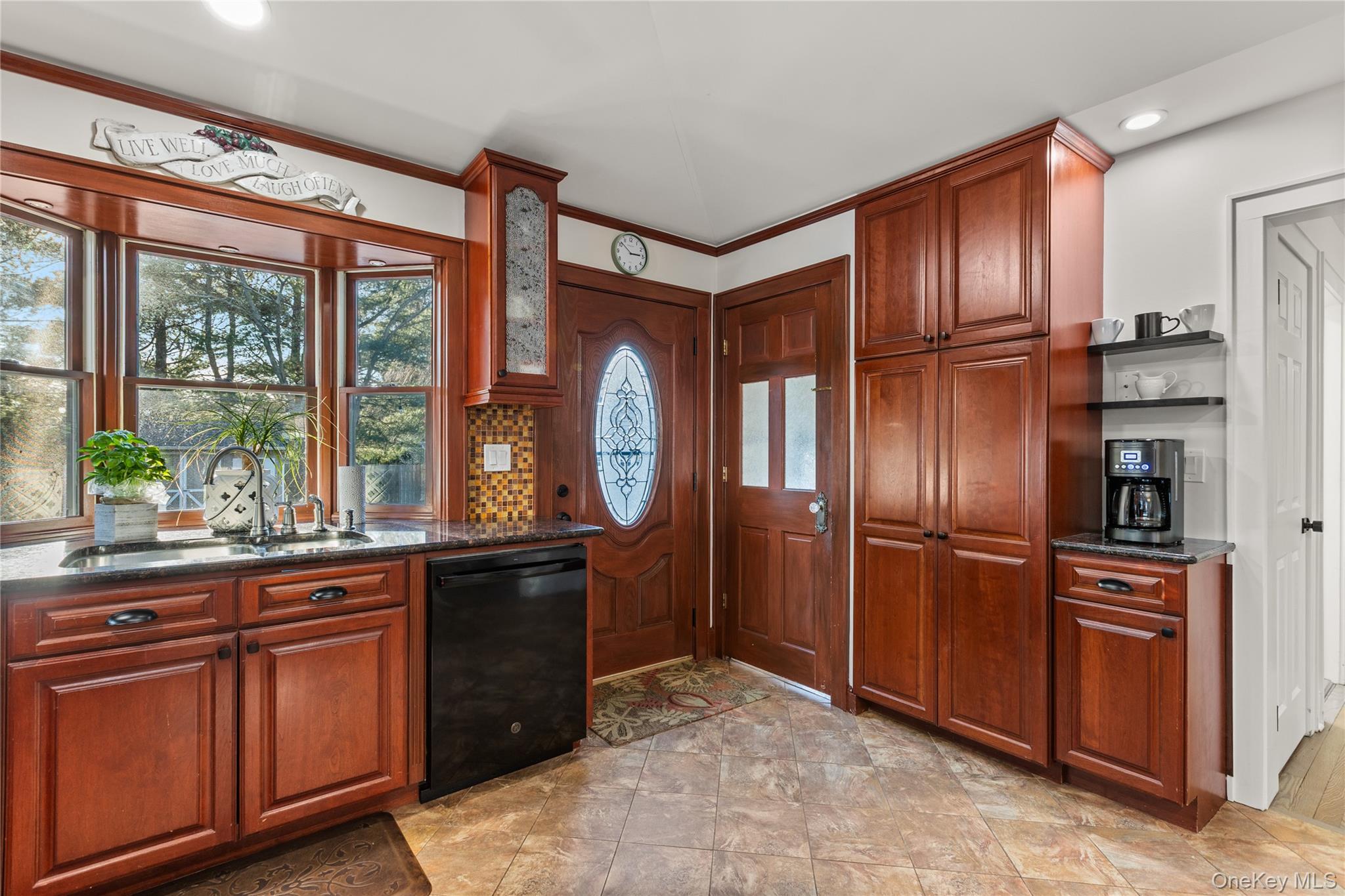 #10 photo, 26 Community Road, سوفولك Bay Shore , NY 11706