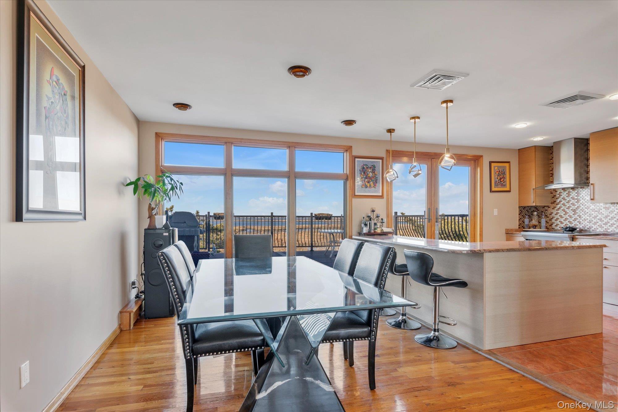 #3 photo, 909 Gerry Avenue, 长岛 Lido Beach , NY 11561