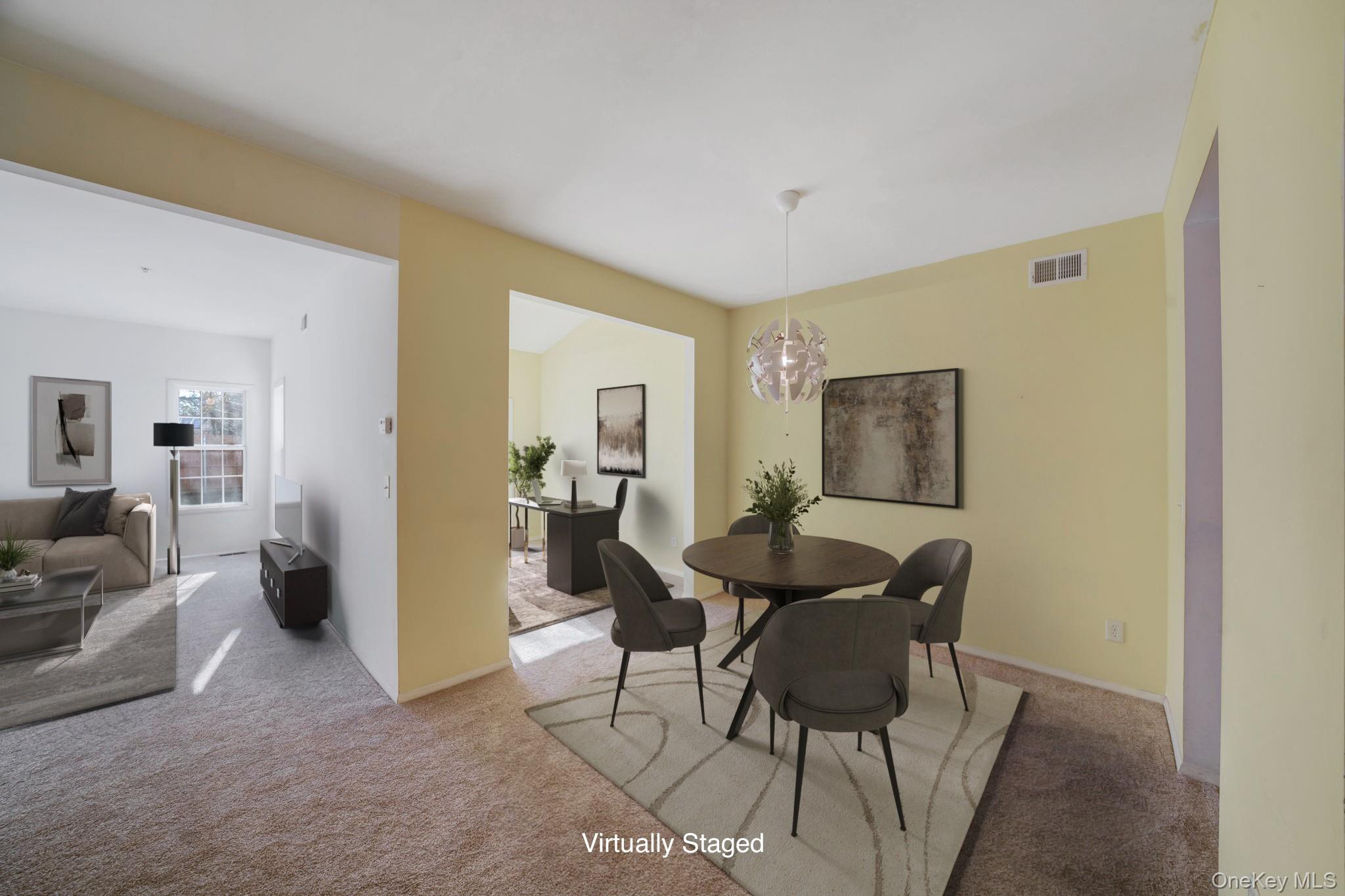 #13 photo, 11 Cranberry Circle, מחוז סאפוק Medford , NY 11763