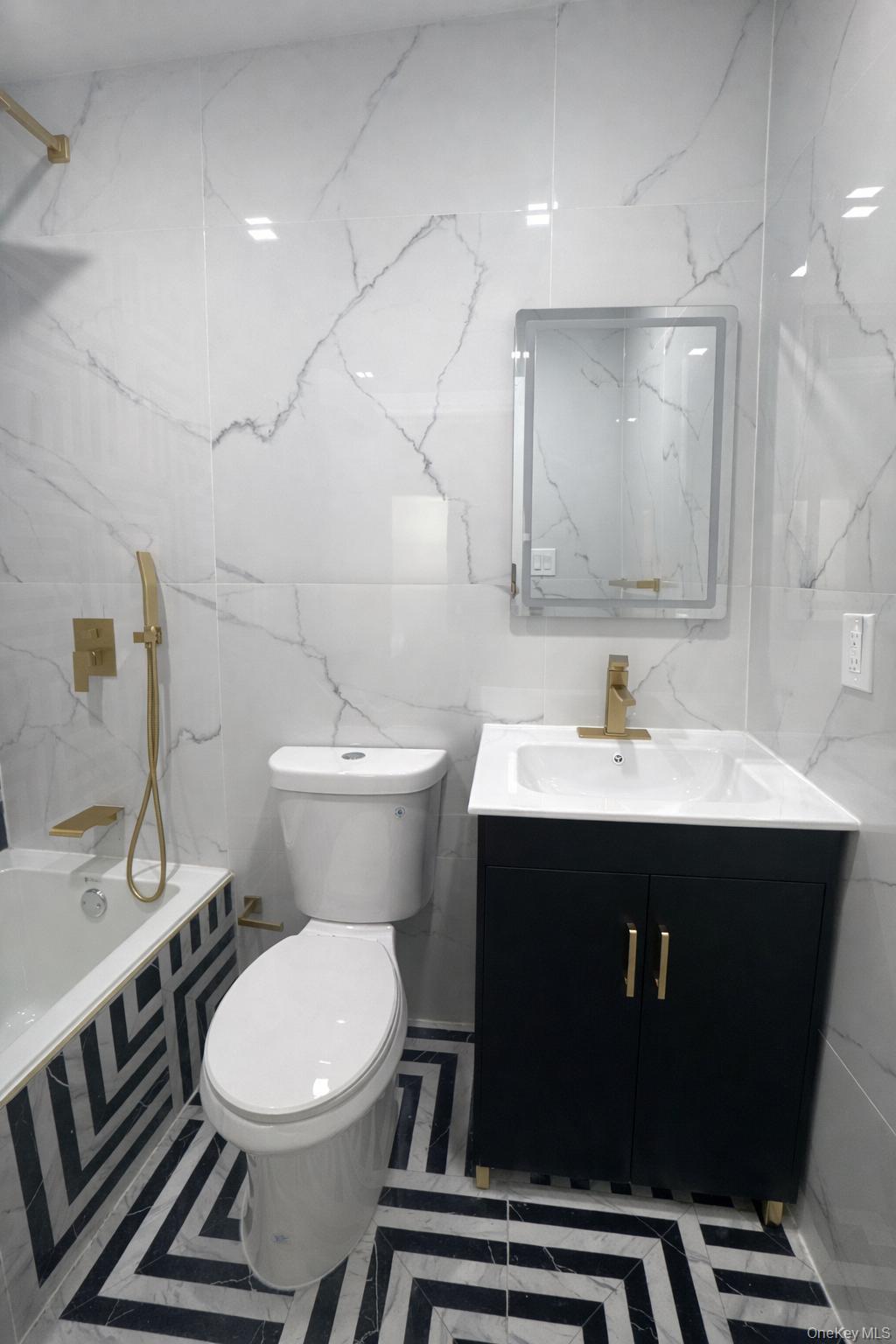 #10 photo, 508 Warwick Street, Brooklyn , NY 11207