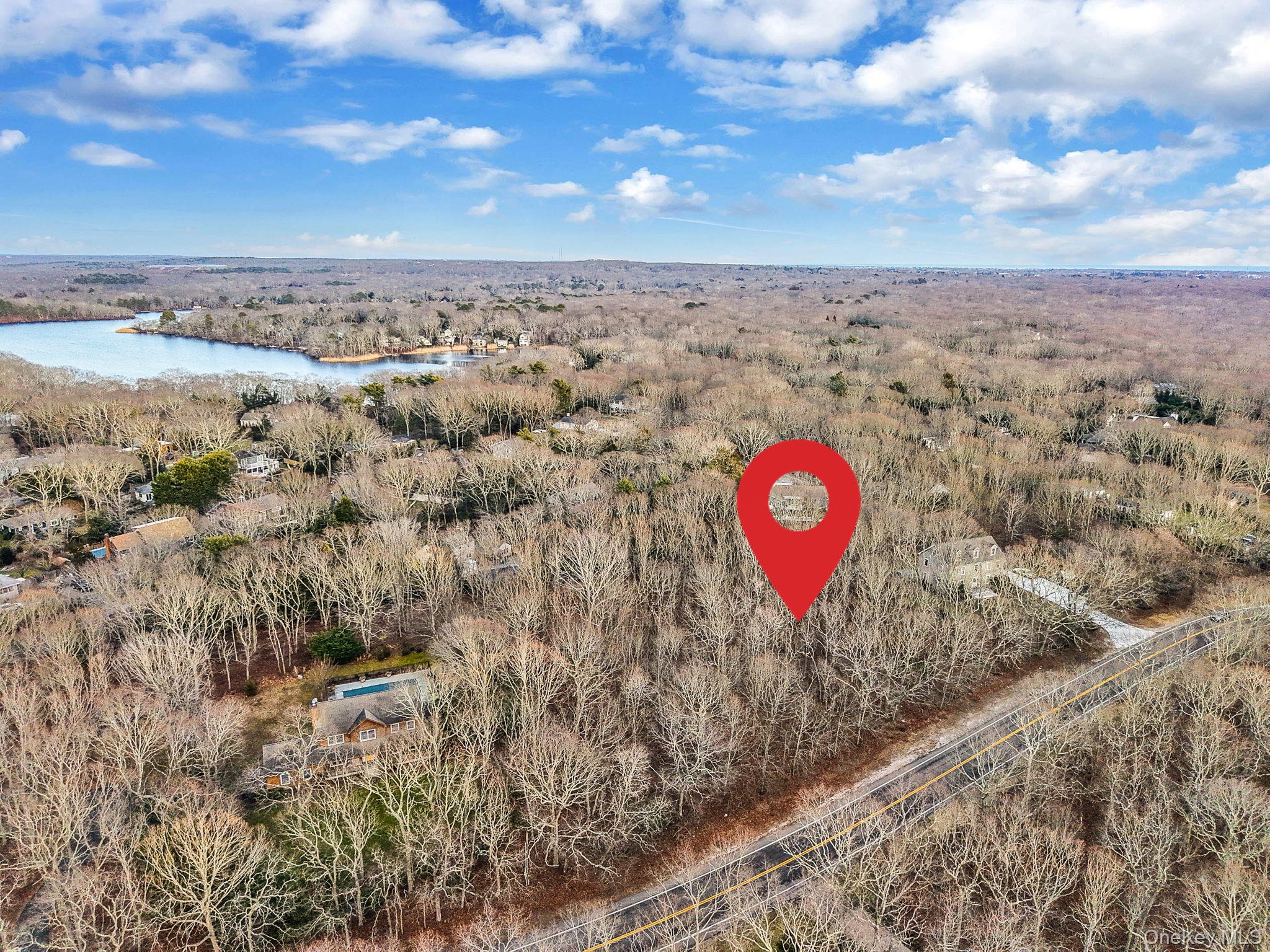 #8 photo, 660 N Magee Street, Southampton , NY 11968