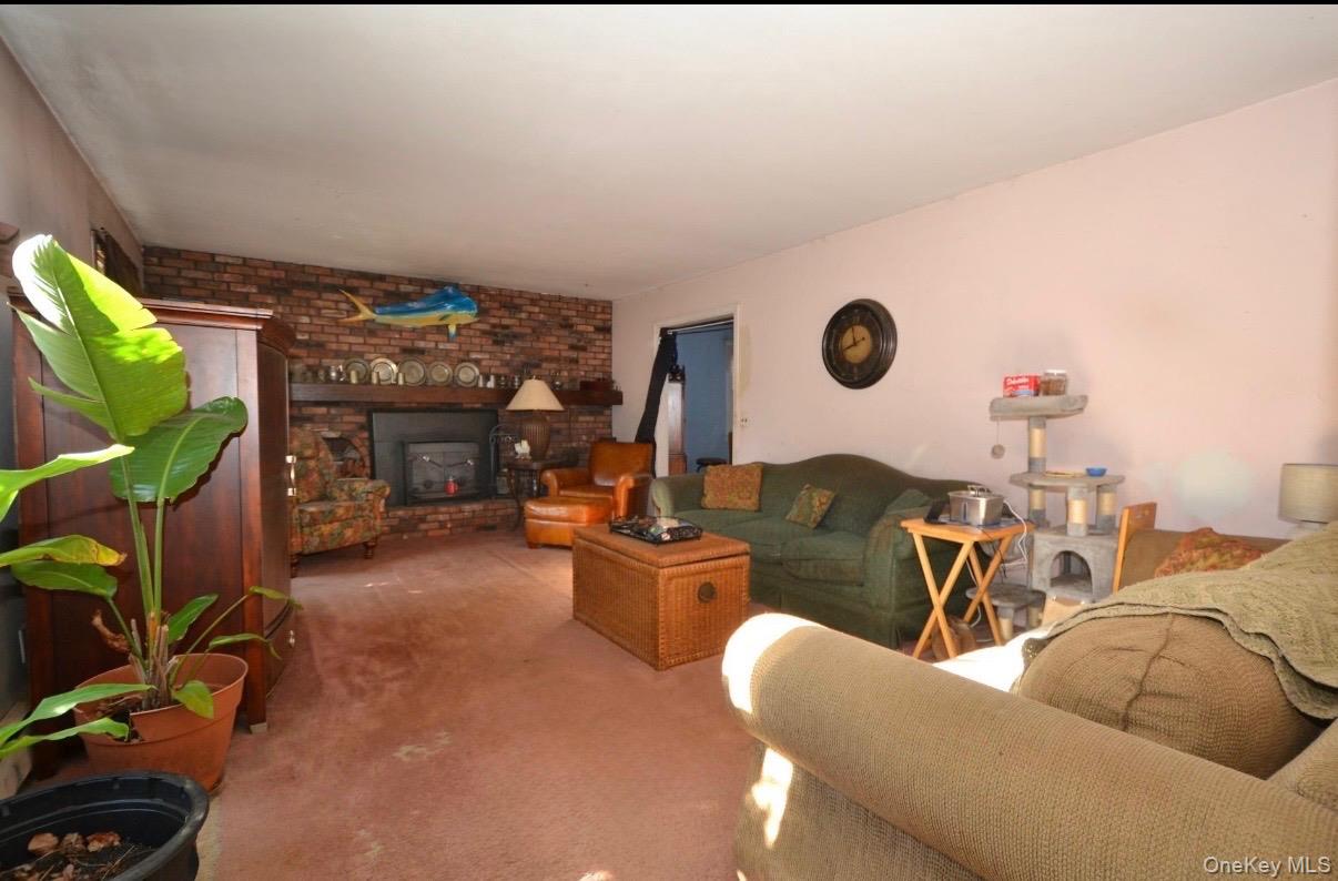 #4 photo, 27 Wrana Street, سوفولك Medford , NY 11763