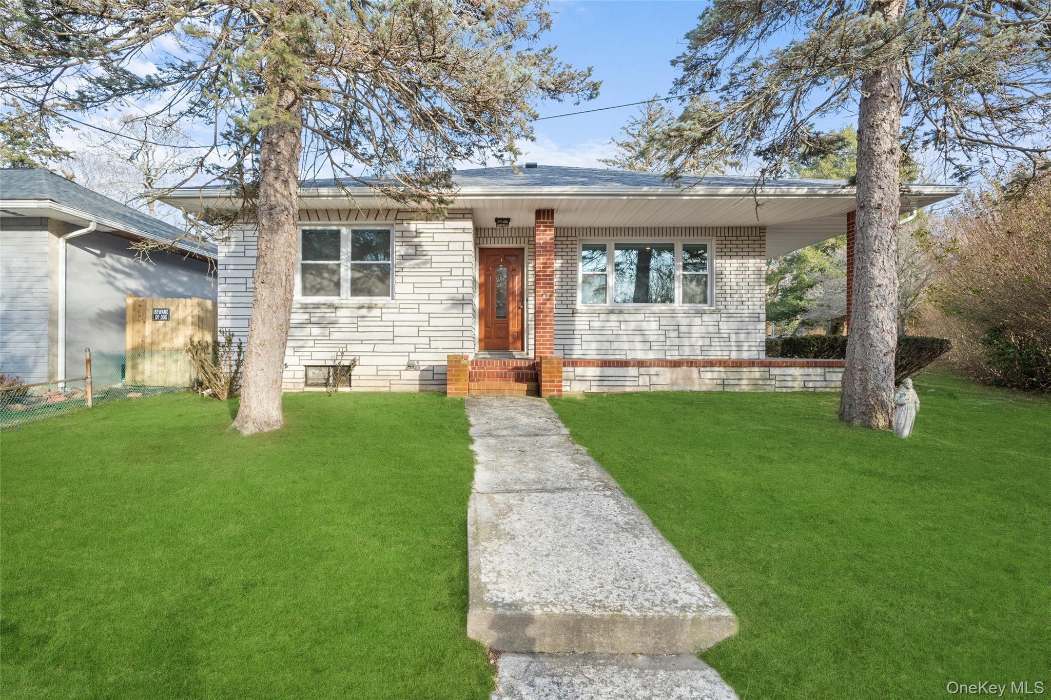 #1 photo, 200 N Side Road, سوفولك Wading River , NY 11792