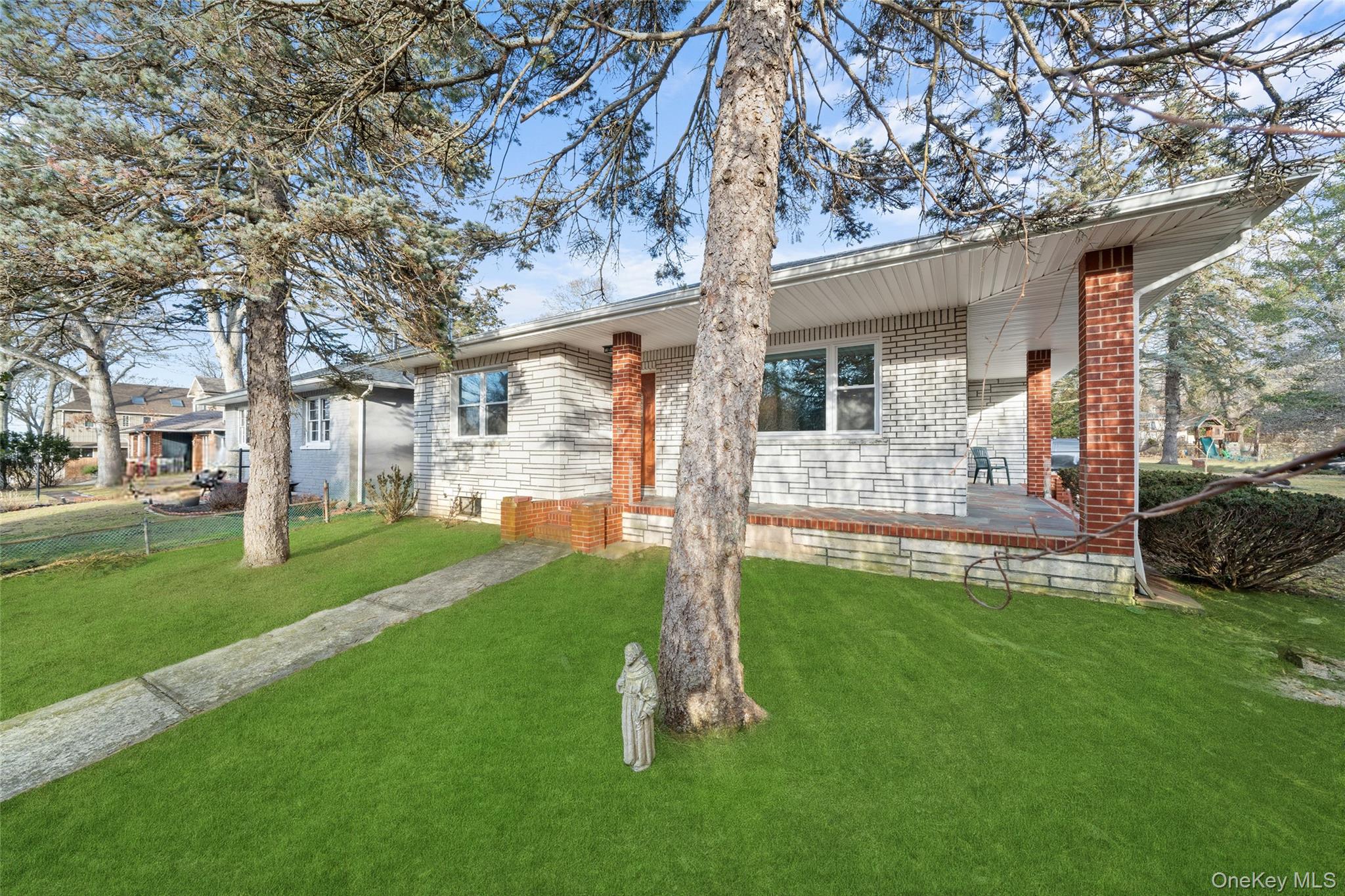 #2 photo, 200 N Side Road, سوفولك Wading River , NY 11792