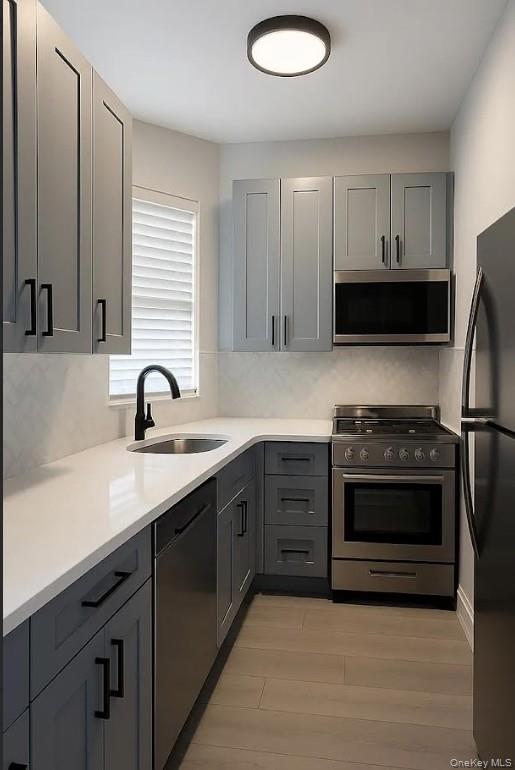 #3 photo, 450 E Park Avenue, नासाउ काउंटी Long Beach , NY 11561