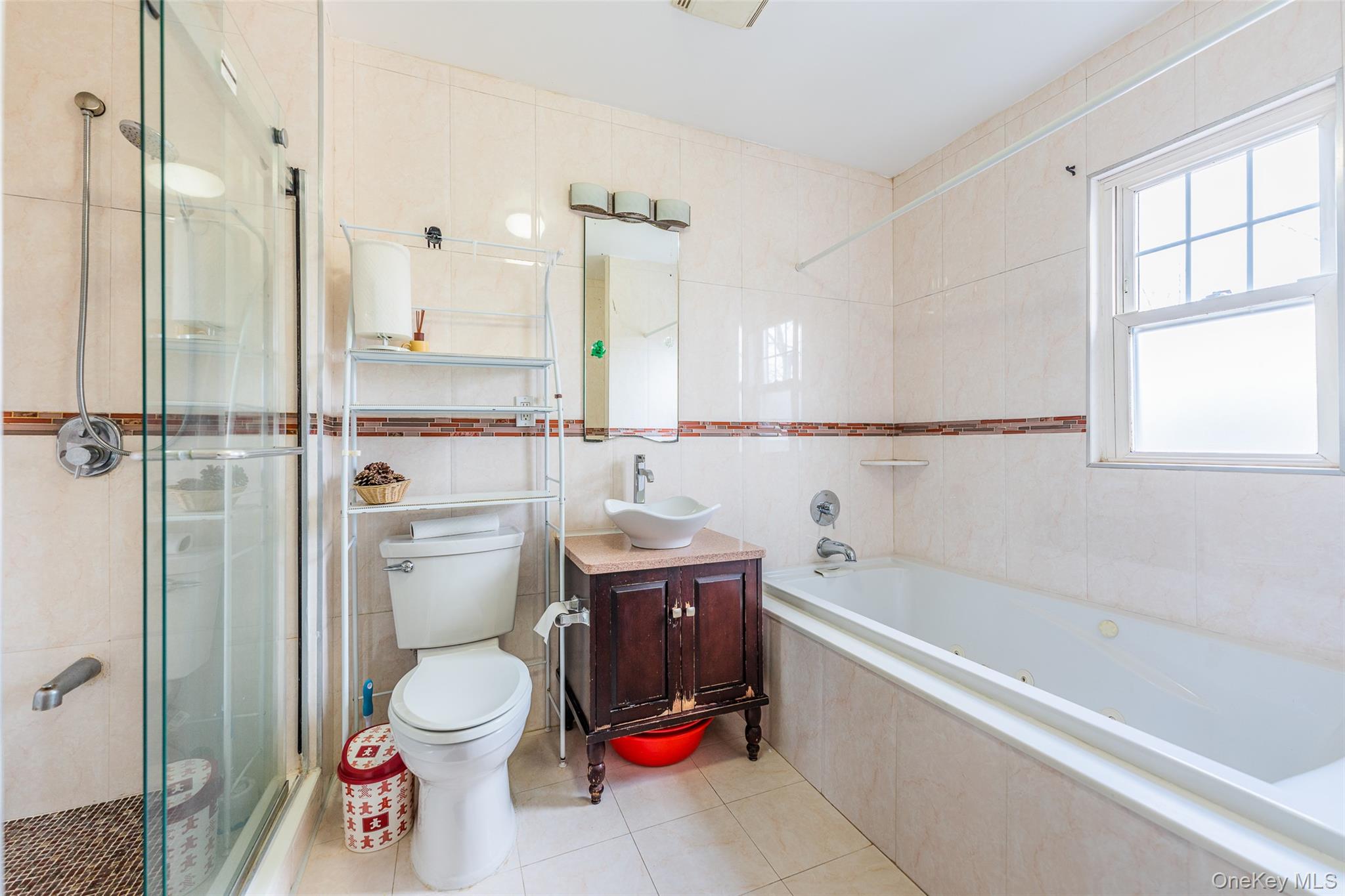 #18 photo, 4719 192nd Street, كوينز Flushing , NY 11358