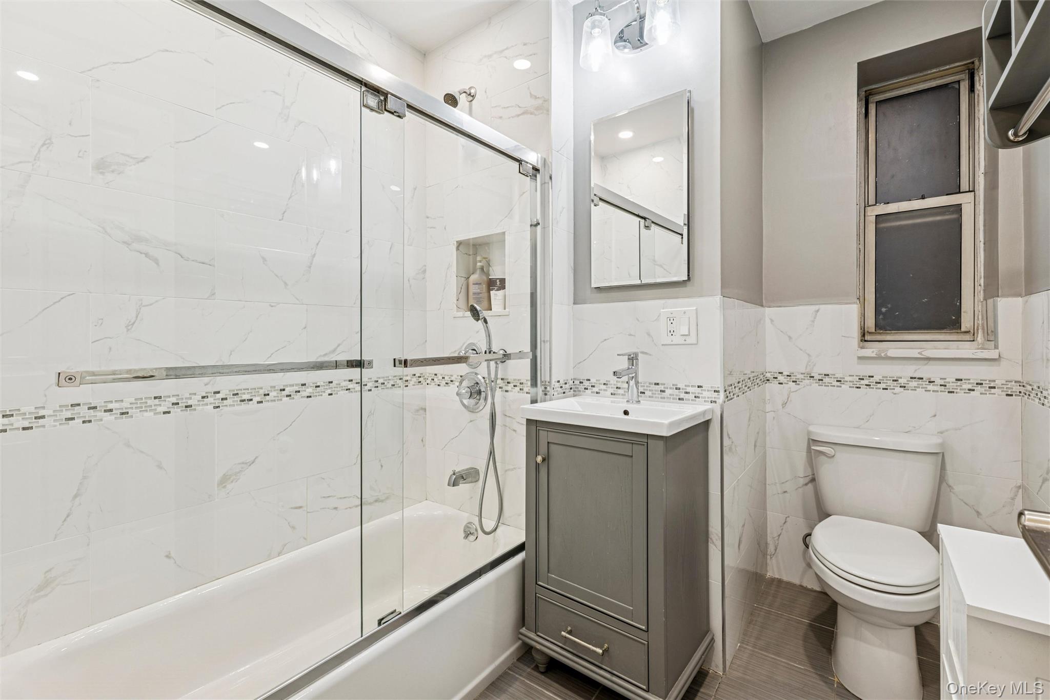 #13 photo, 67-38 108th Street, Forest Hills , NY 11375