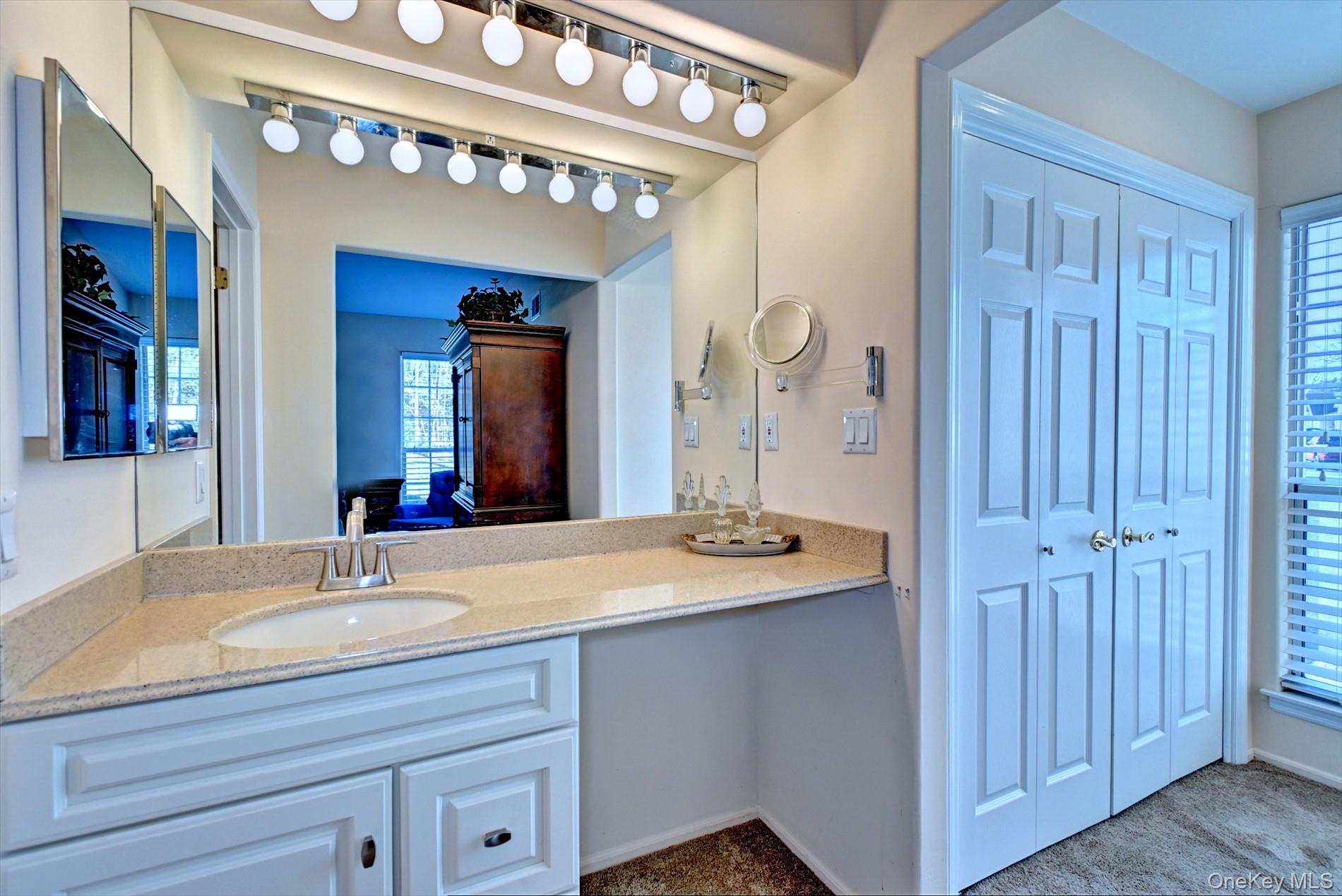 #17 photo, 10 Oakdale Court, سوفولك Ridge , NY 11961