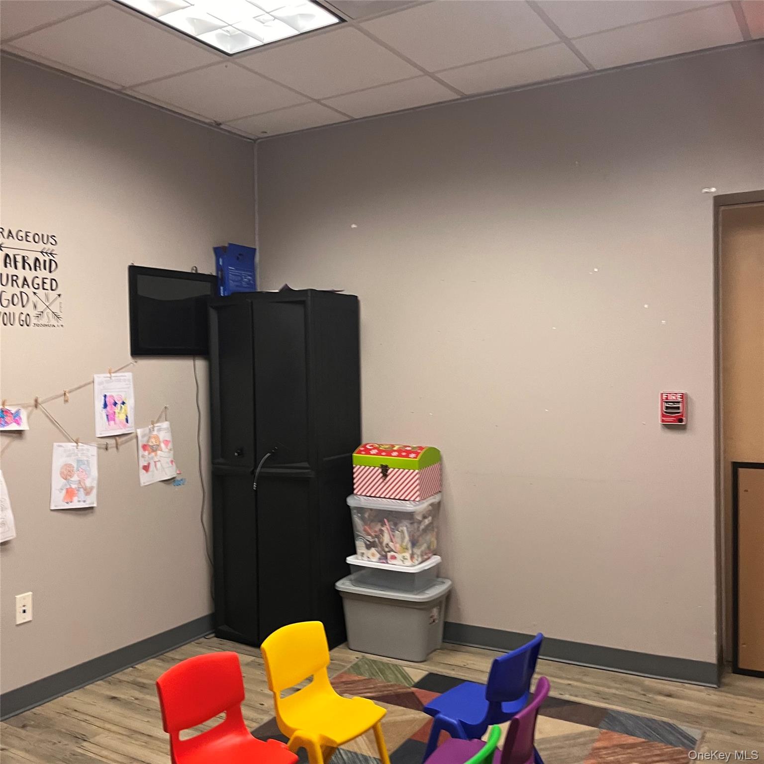 #3 photo, 178 W Main Street, Саффолк ‖ Patchogue , NY 11772