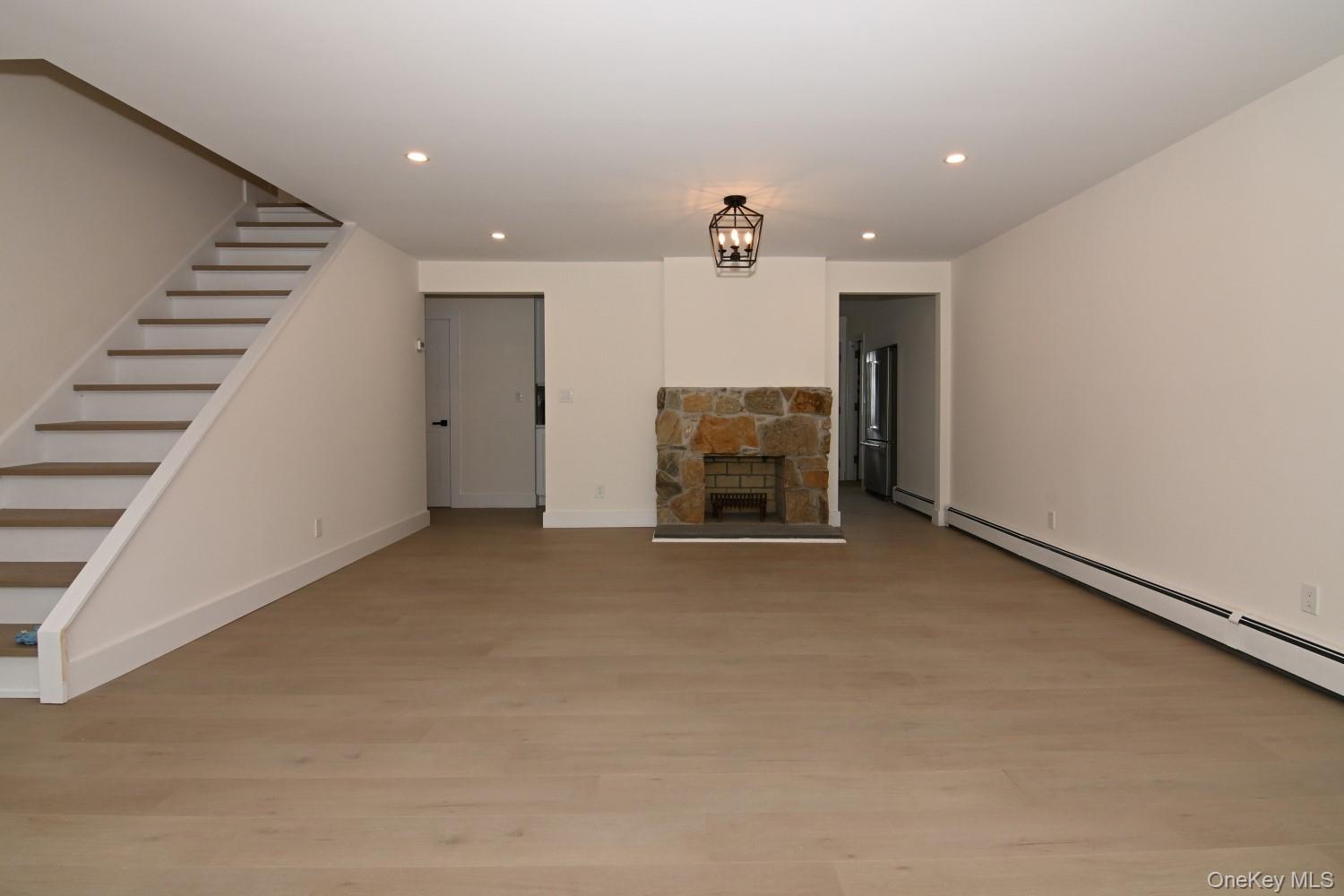 #12 photo, 15 Bond Lane, Hicksville , NY 11801