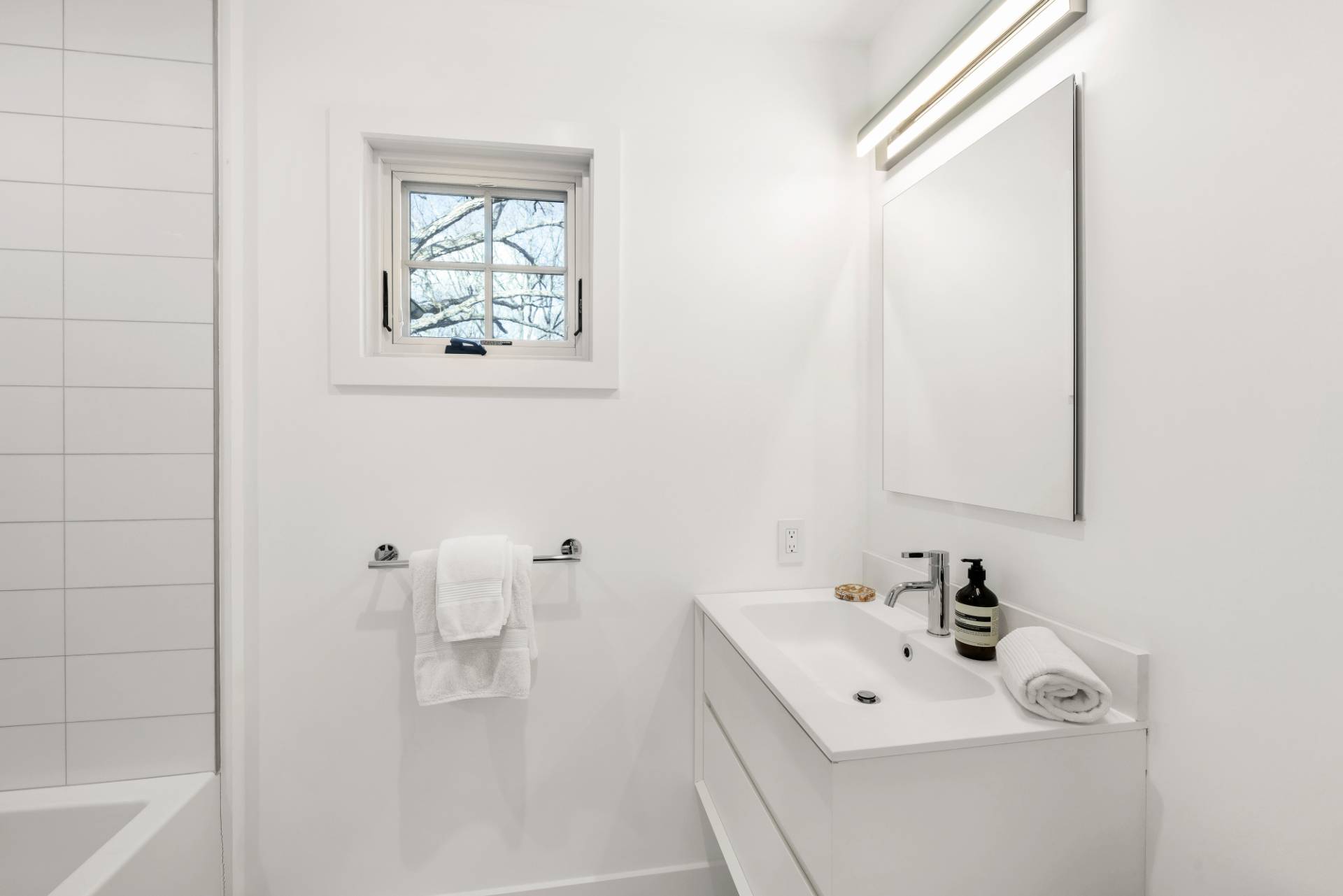 #30 photo, 41 Montauk Avenue, سوفولك Sag Harbor , NY 11963