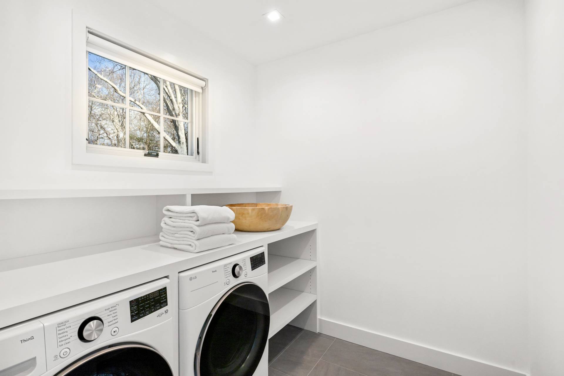 #31 photo, 41 Montauk Avenue, سوفولك Sag Harbor , NY 11963