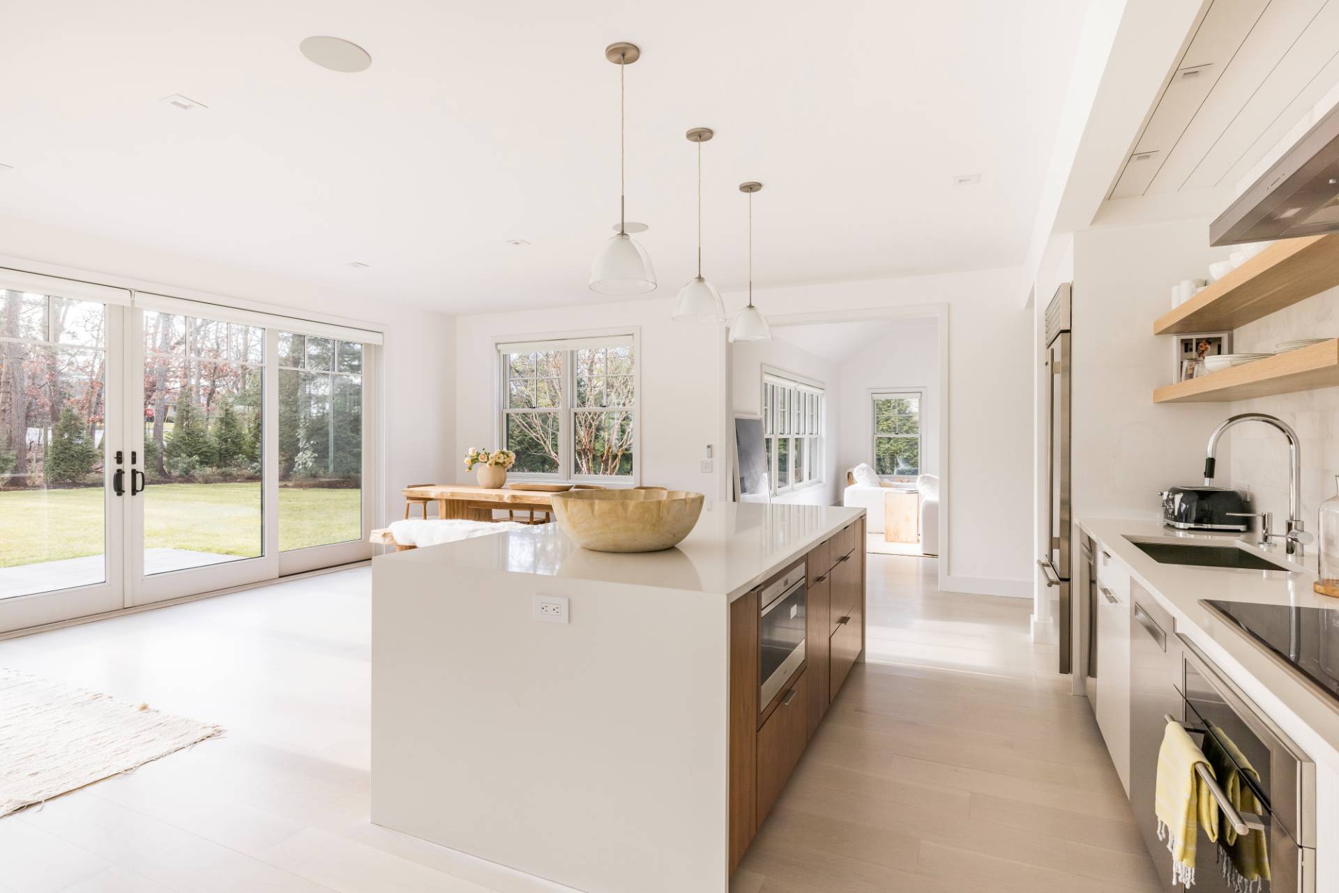 #9 photo, 41 Montauk Avenue, سوفولك Sag Harbor , NY 11963