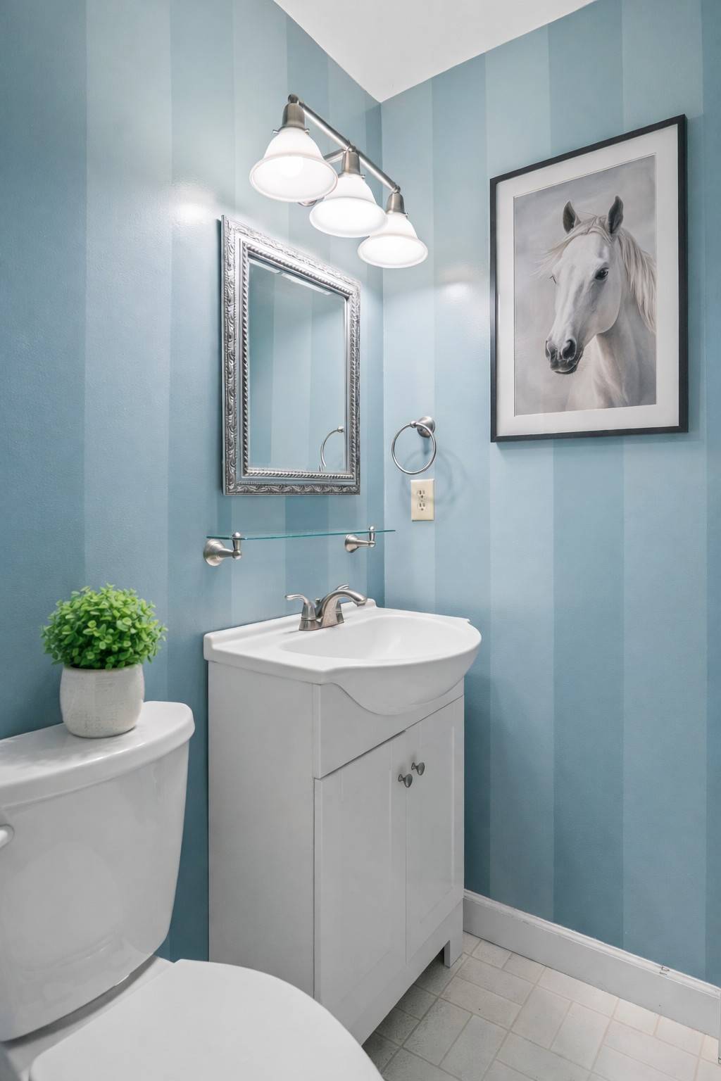 #35 photo, 145 Killarney Dr, Schenectady , NY 12309