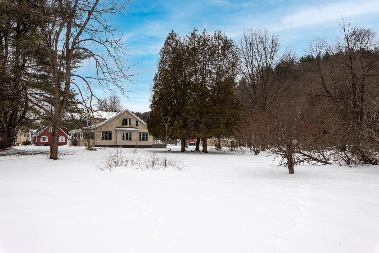 #7 photo, 71 Dolge Ave, Dolgeville , NY 13329