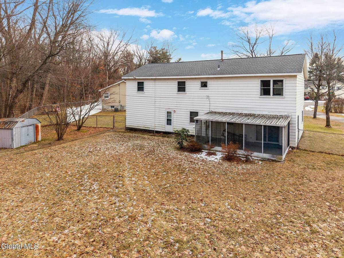 #11 photo, 77 Bridle Path, 纽约州 Colonie , NY 12205