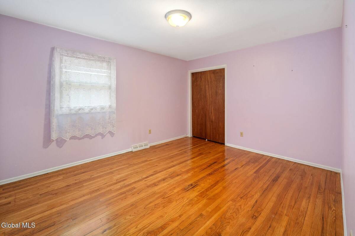 #22 photo, 77 Bridle Path, 纽约州 Colonie , NY 12205