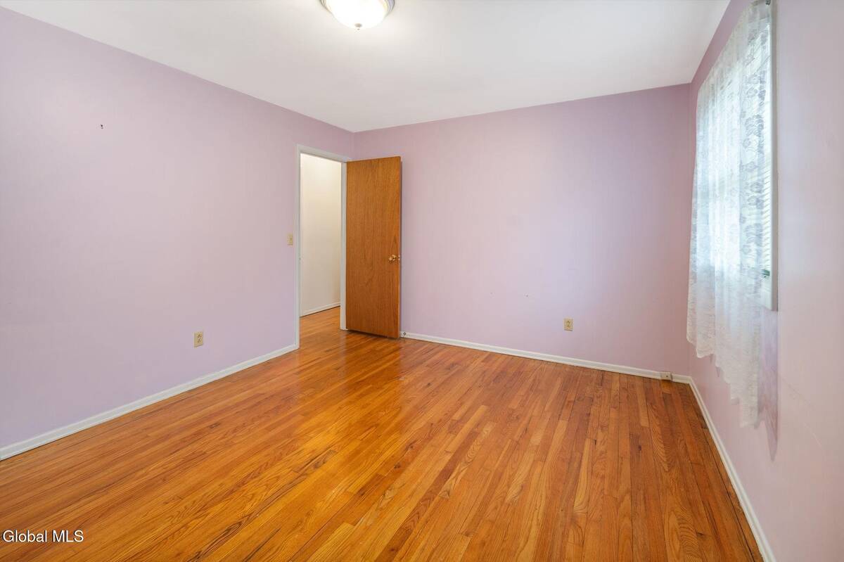 #23 photo, 77 Bridle Path, 纽约州 Colonie , NY 12205