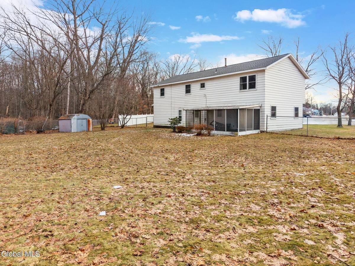 #8 photo, 77 Bridle Path, 纽约州 Colonie , NY 12205