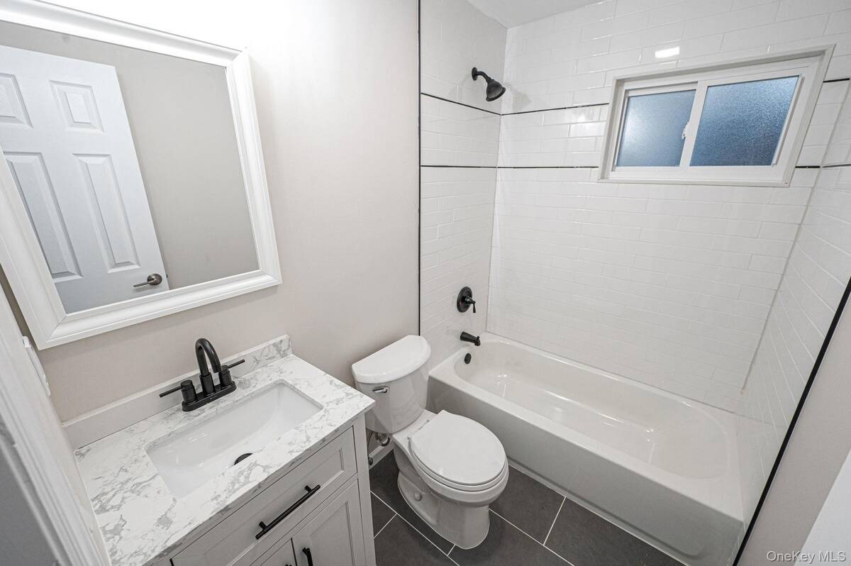 #24 photo, 1137 Nugent Avenue, 東長島 海湾 Bay Shore , NY 11706