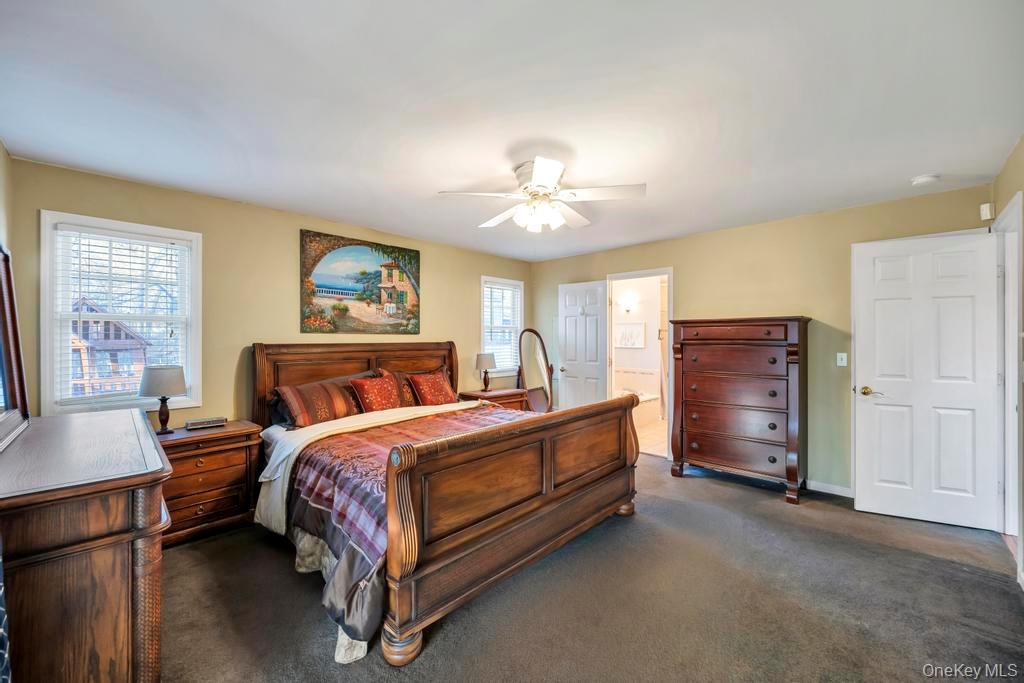 #24 photo, 20 Tulip Court, سوفولك Moriches , NY 11955