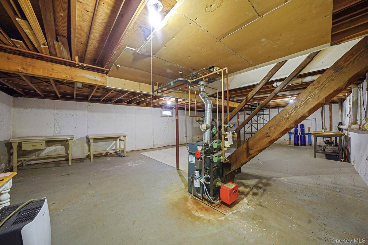 #40 photo, 52 San Rafael Avenue, מחוז סאפוק Holbrook , NY 11741