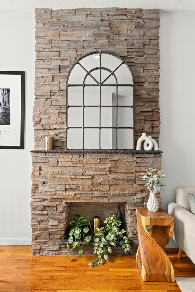 #4 photo, 429 W 24TH Street, מנהטן Chelsea , NY 10011