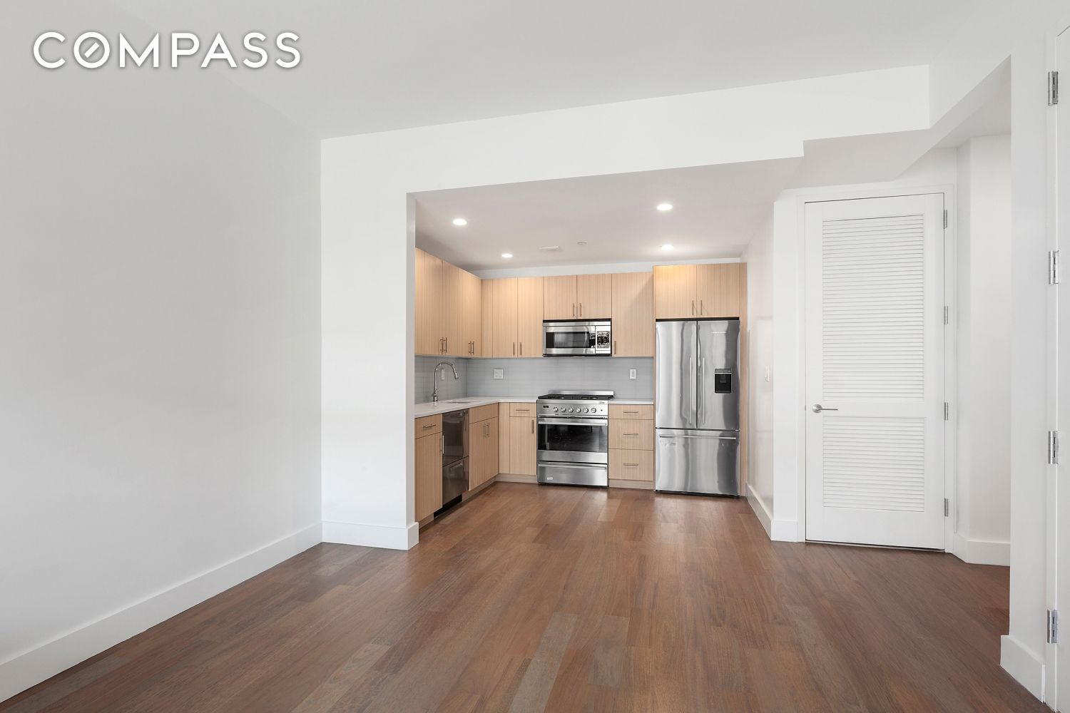 #4 photo, 17 Convent Avenue, मैनहटन Manhattanville , NY 10027